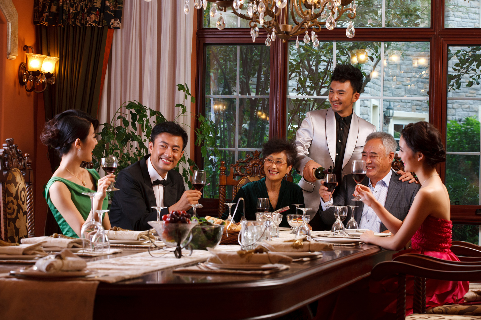 饭局4个潜规则,不会说话,怎么获得人脉?