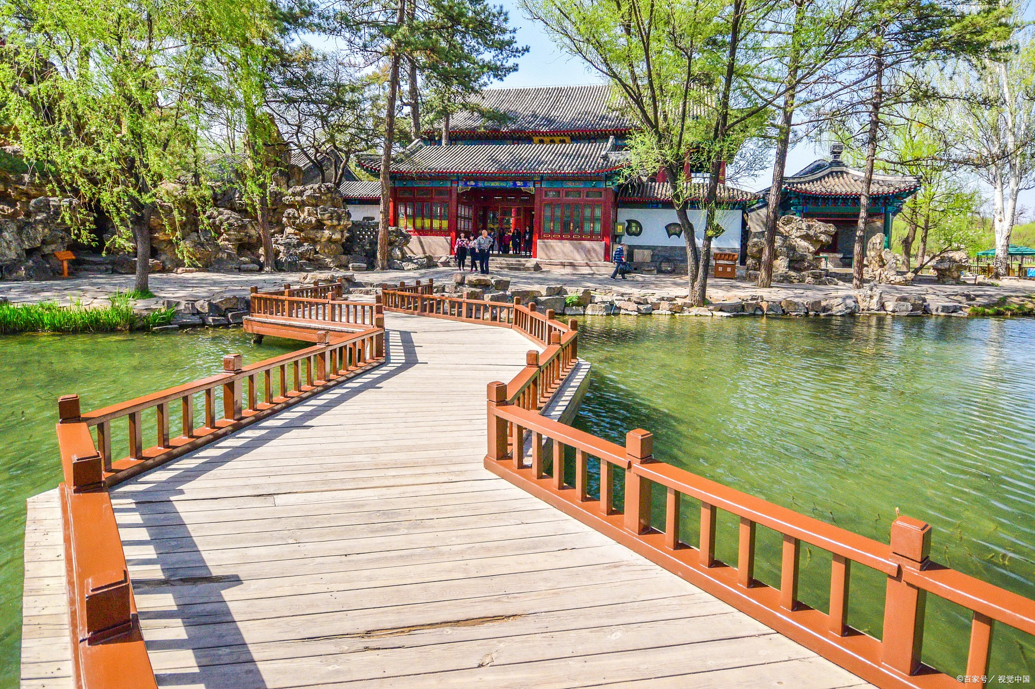 河北承德避暑山庄,位于河北省承德市,是清代皇家园林,也是世界文化