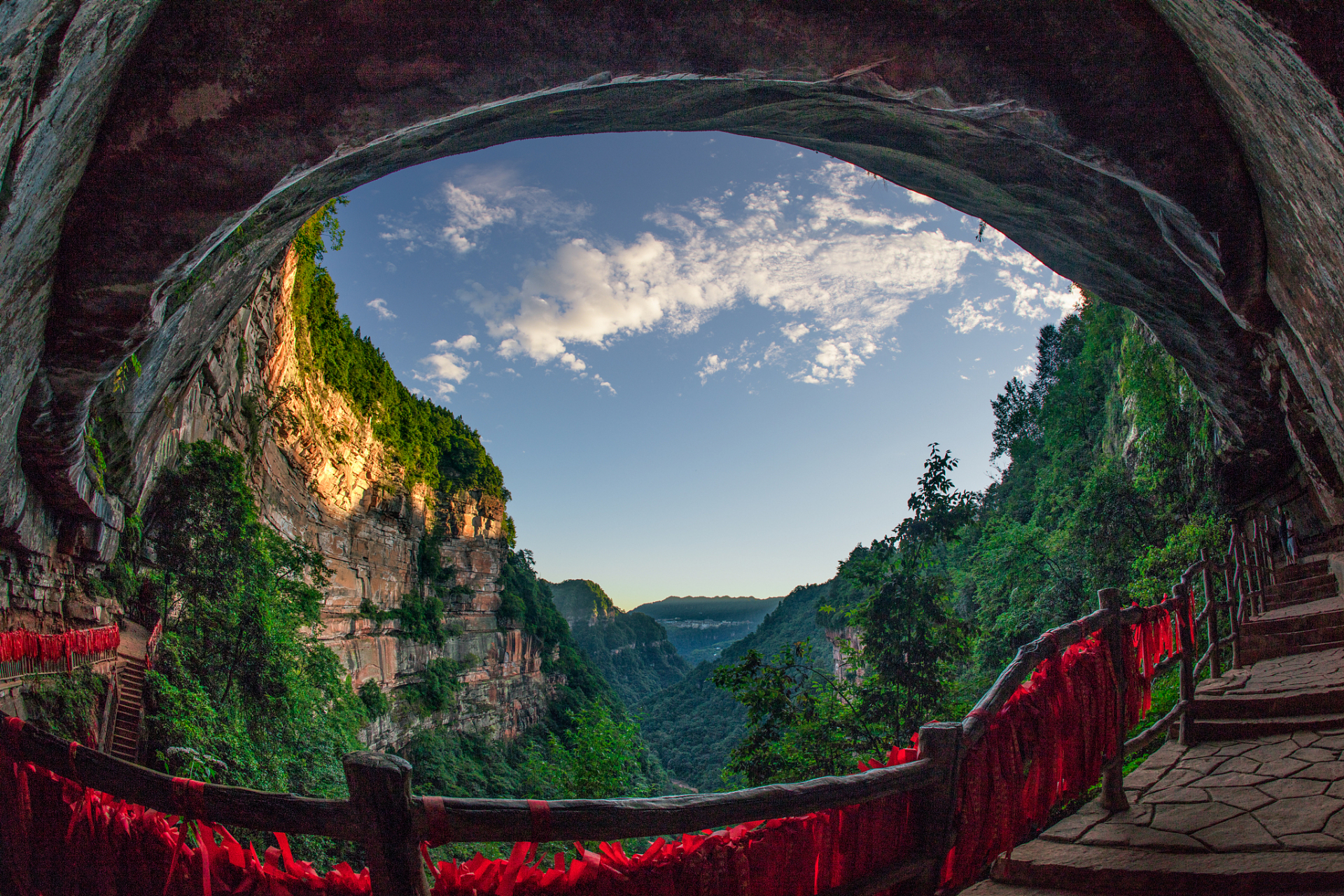 好消息,长治黄崖洞文化旅游区8月2日起恢复开放!