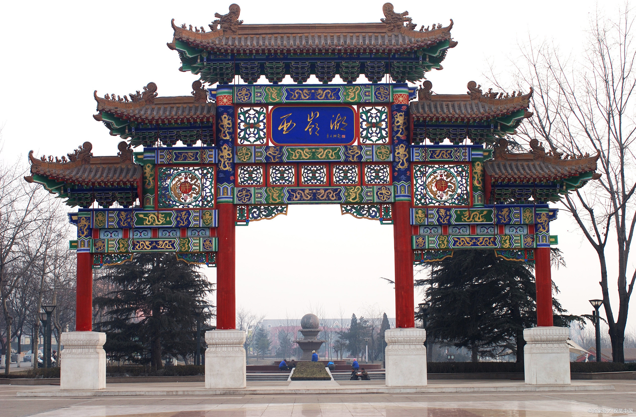 泰安岱宗坊,这座被誉为岱庙的正.@奇异生活家的动态