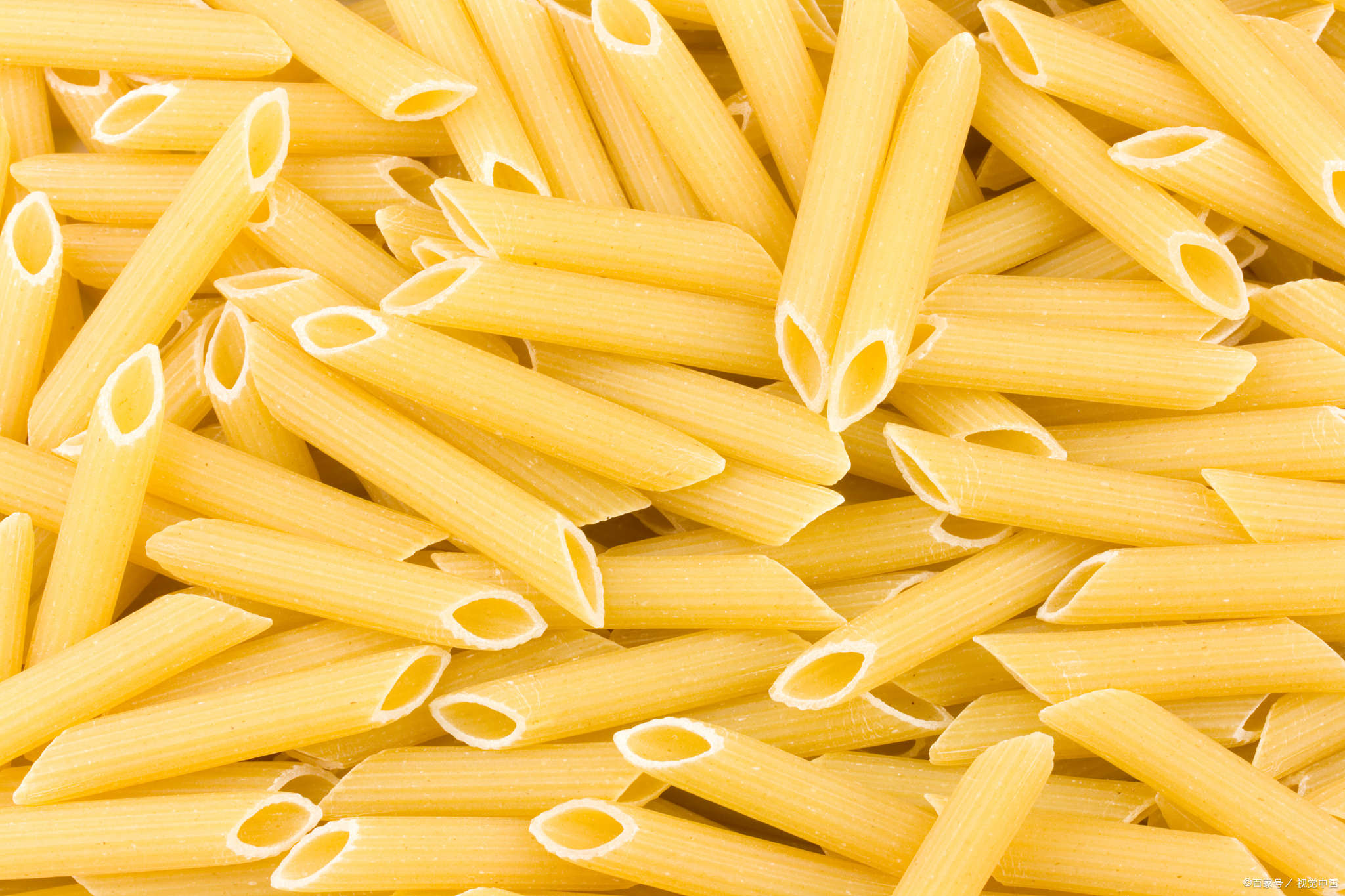 棒的基本方法:一,材料准备玉米(或大米,根据制作需求选择)食用油白