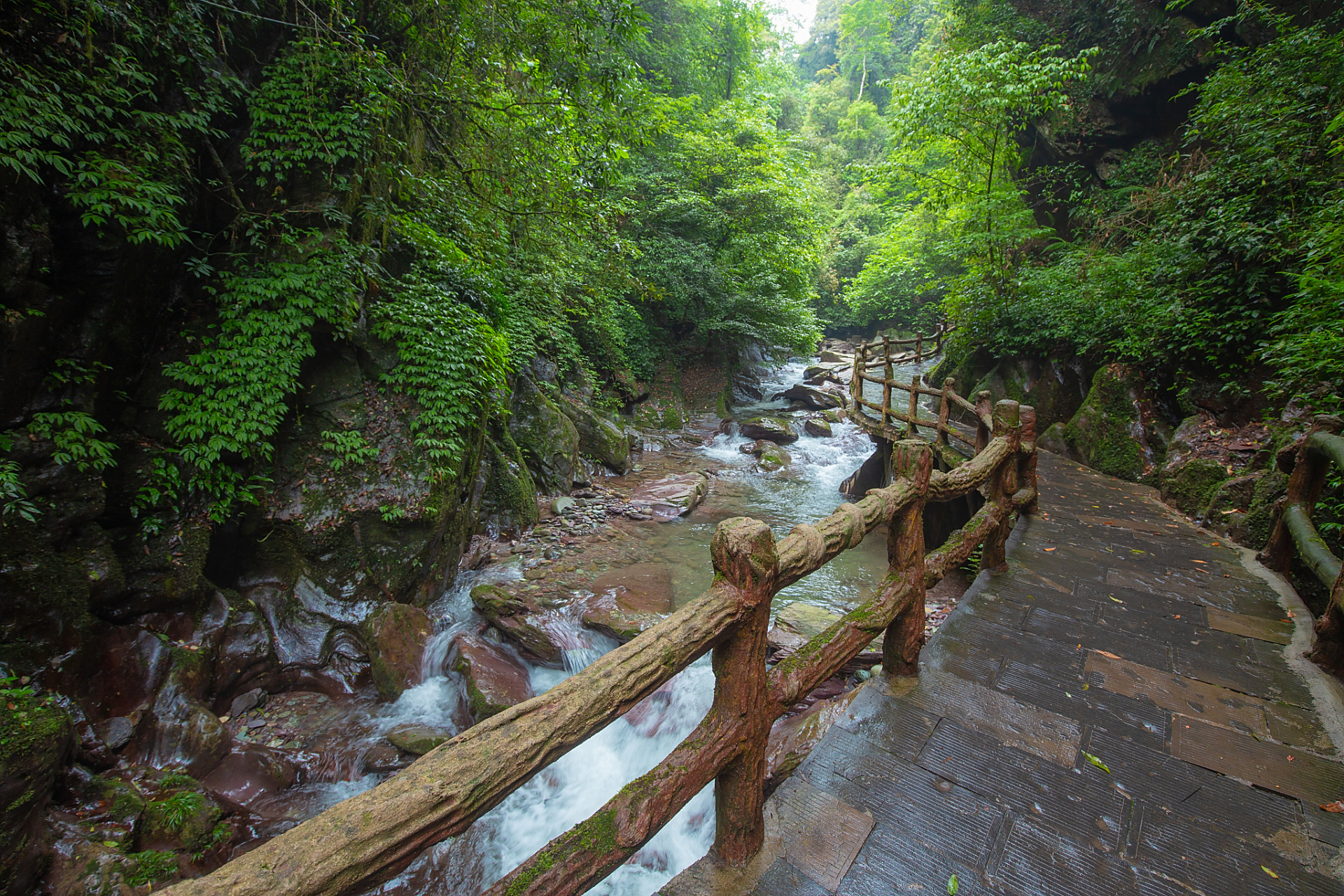 碧峰峡,国家aaaaa级旅游景区.