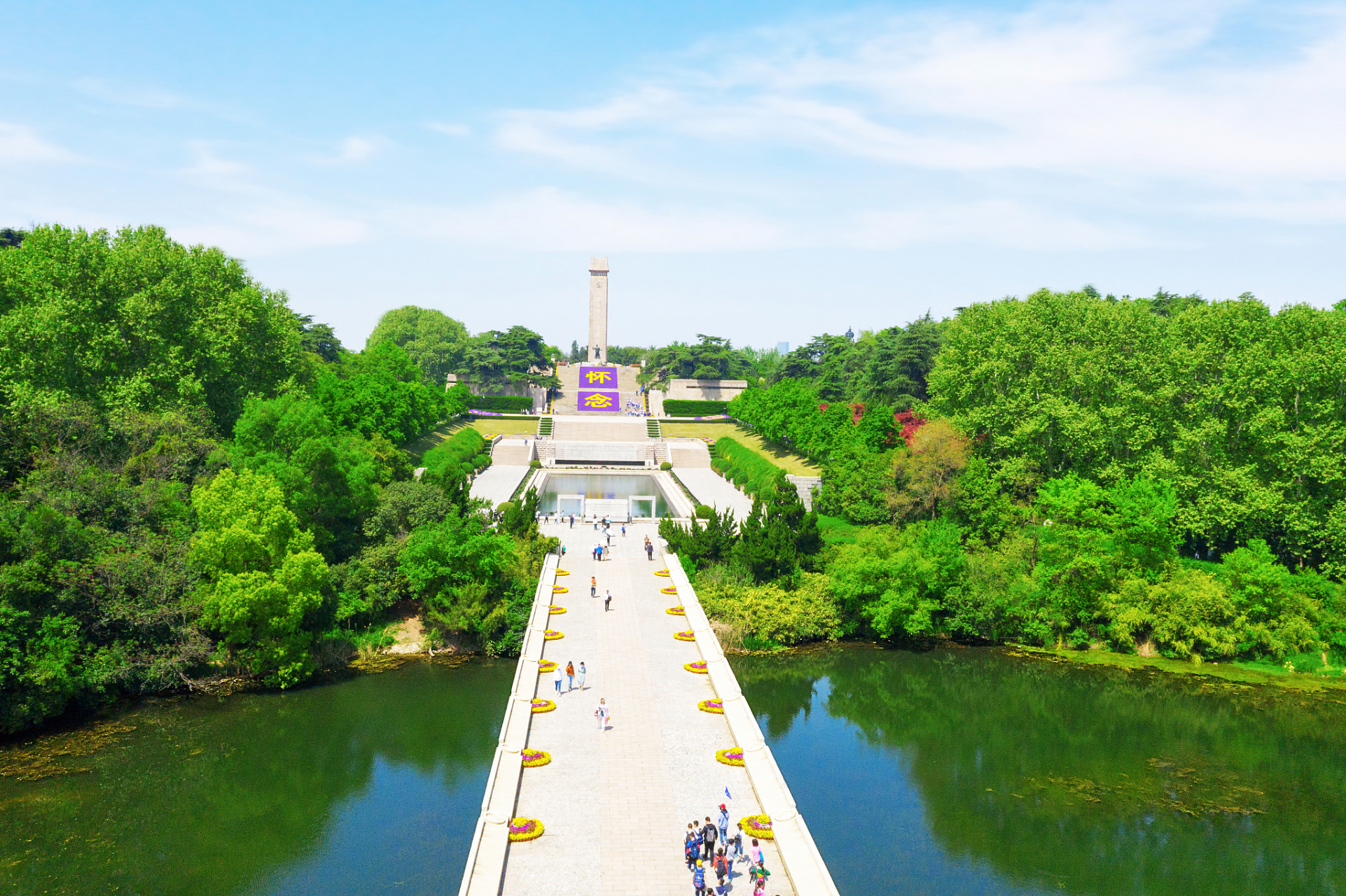江苏南京的明珠——雨花台风景名胜区,位于中华门外1公里处,占地153.