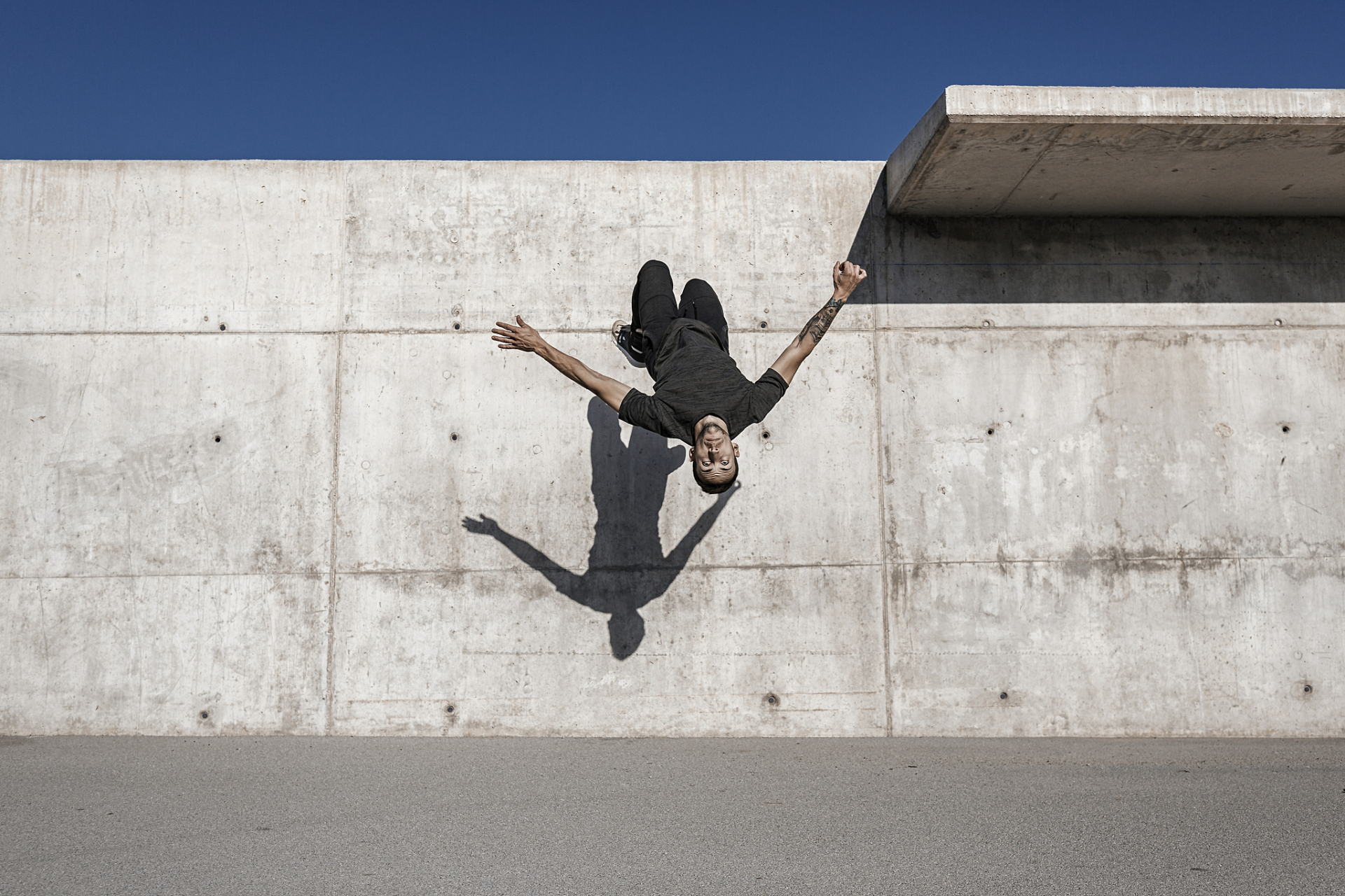 周末,第一视角,极限运动,跑酷,寒假  哇塞,这个周末真是让人热血沸腾