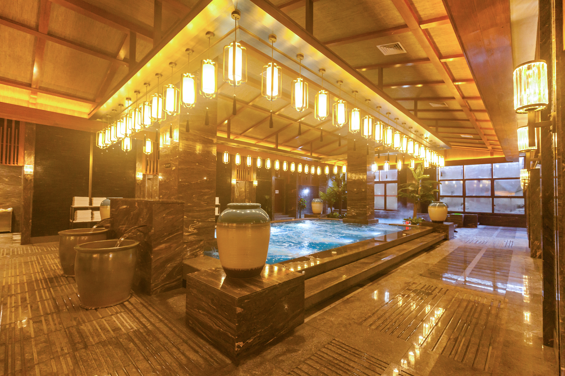 猥亵者有艾滋病  湖南长沙,徐先生称在汤田温泉休息时被陌生男子猥亵