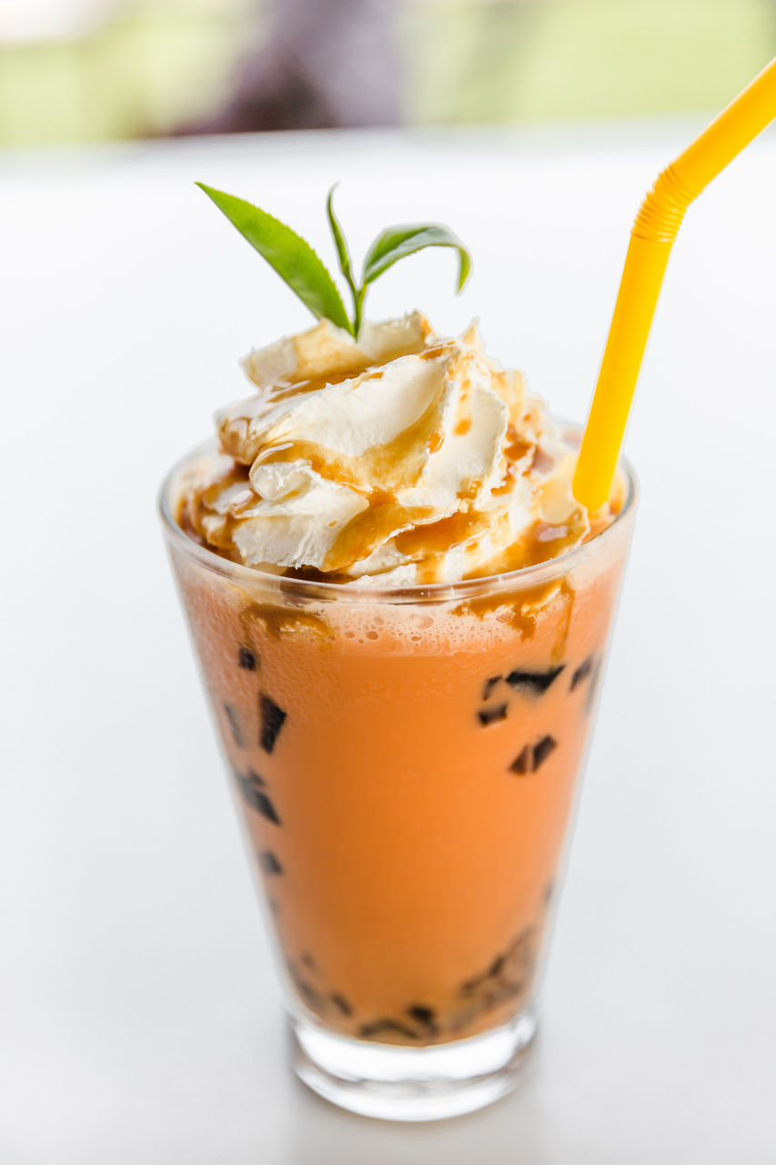 大家好,欢迎来到壮乡美食课堂,今天给大家分享冰奶茶的制作方法.冰奶