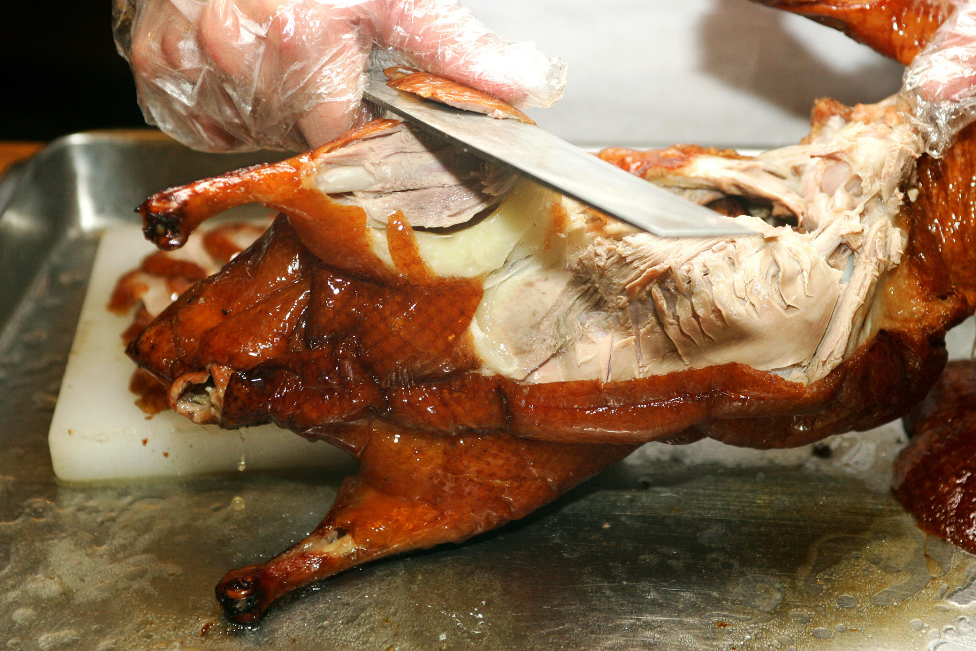 人民大学食堂自研烤鹅腿定价15元  人民大学食堂一直致力于为师生