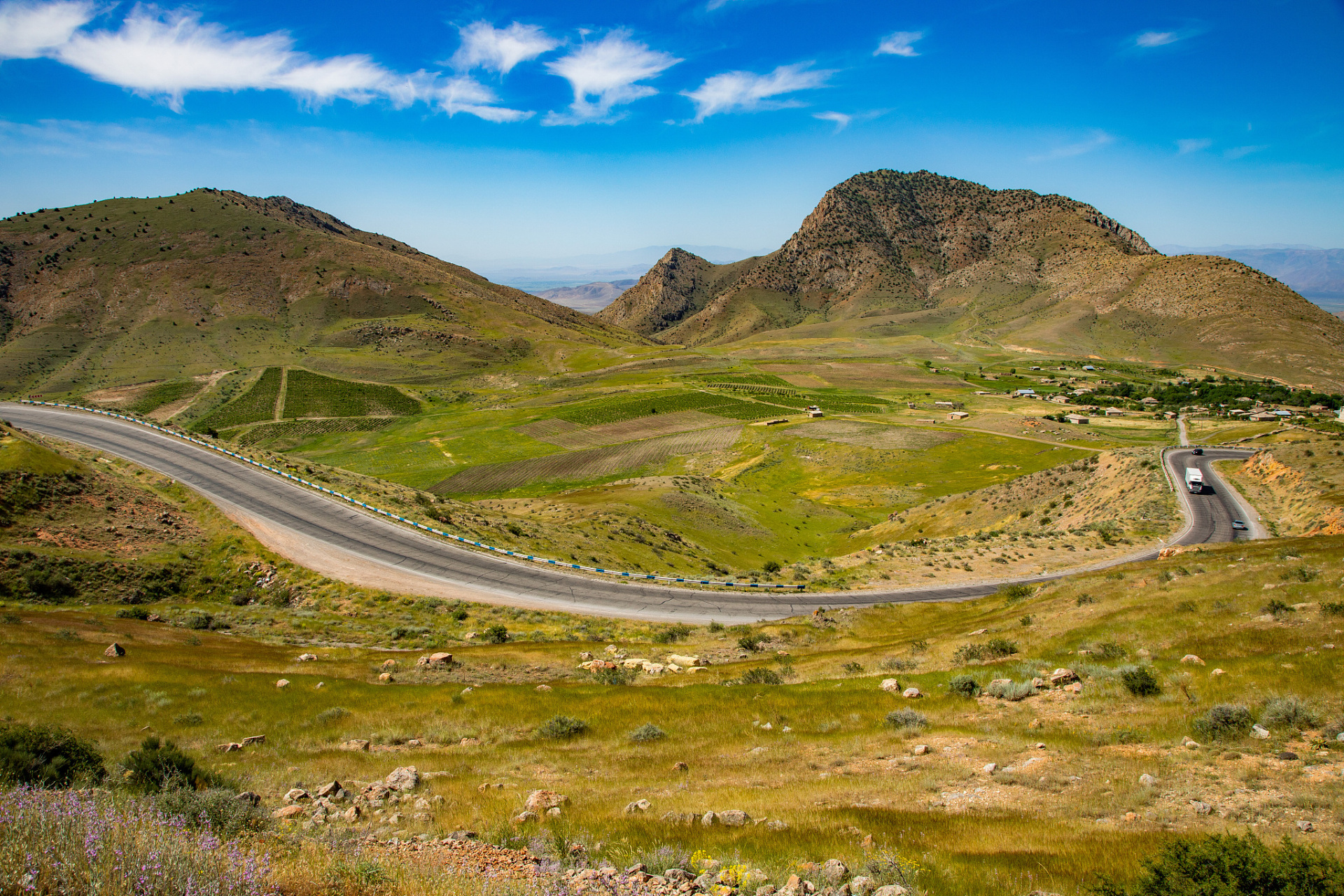 奇遇那拉提#新疆那拉提盘龙古道是一条穿越天山大峡谷的独特古道