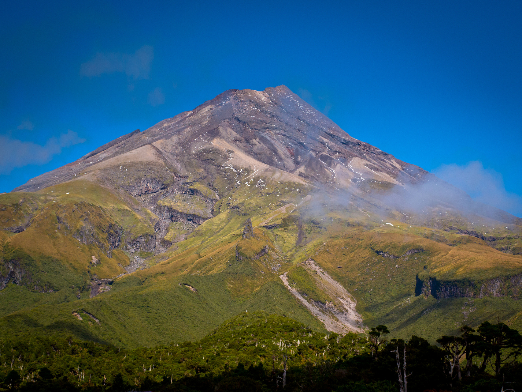 钦博拉索山是地球上的最高点,但不是世界上最高的山峰