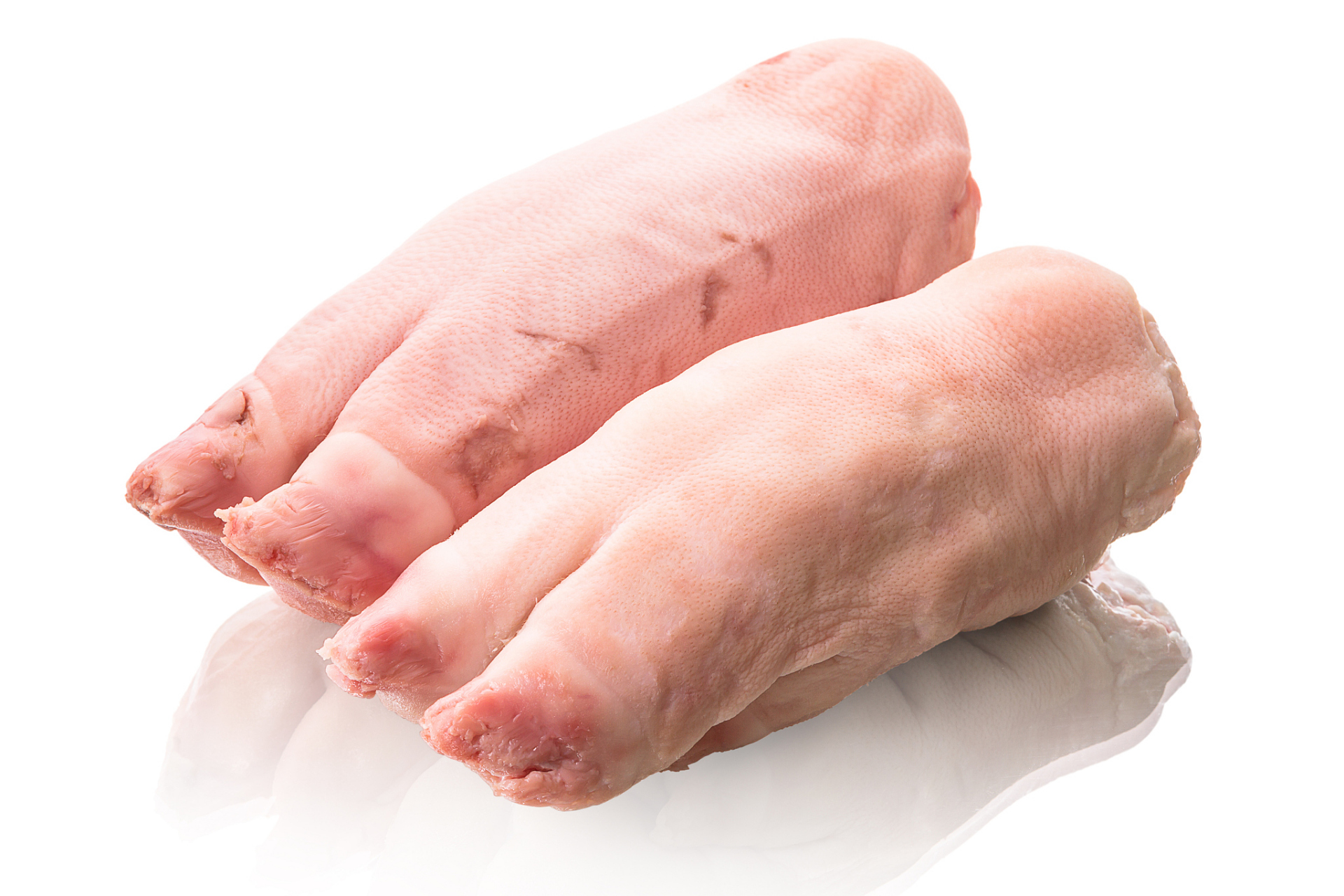 猪蹄作为中华美食文化的一部分,前蹄和后蹄各有独特风味和营养价值