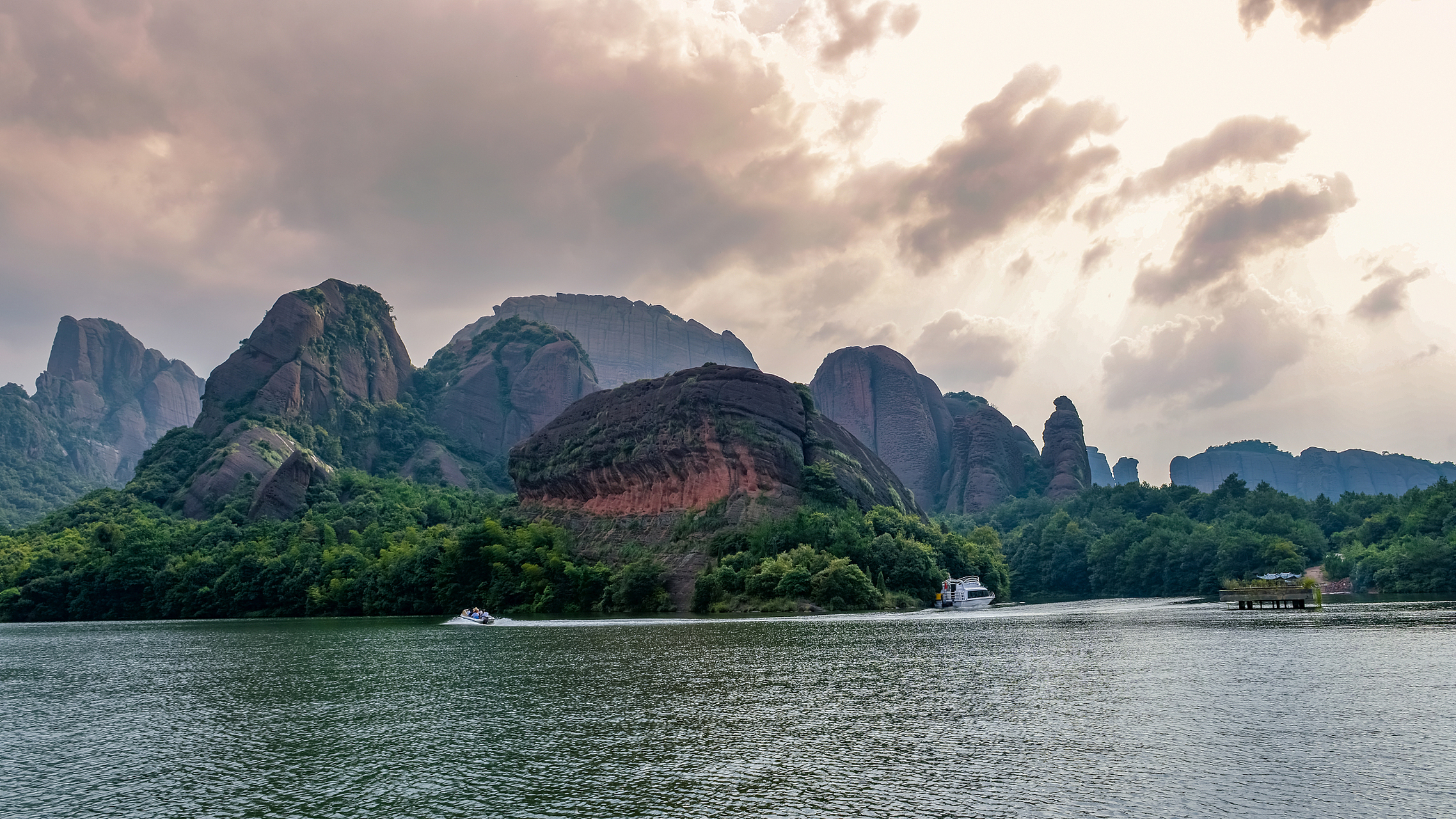 赞美龙虎山风景区的美图片