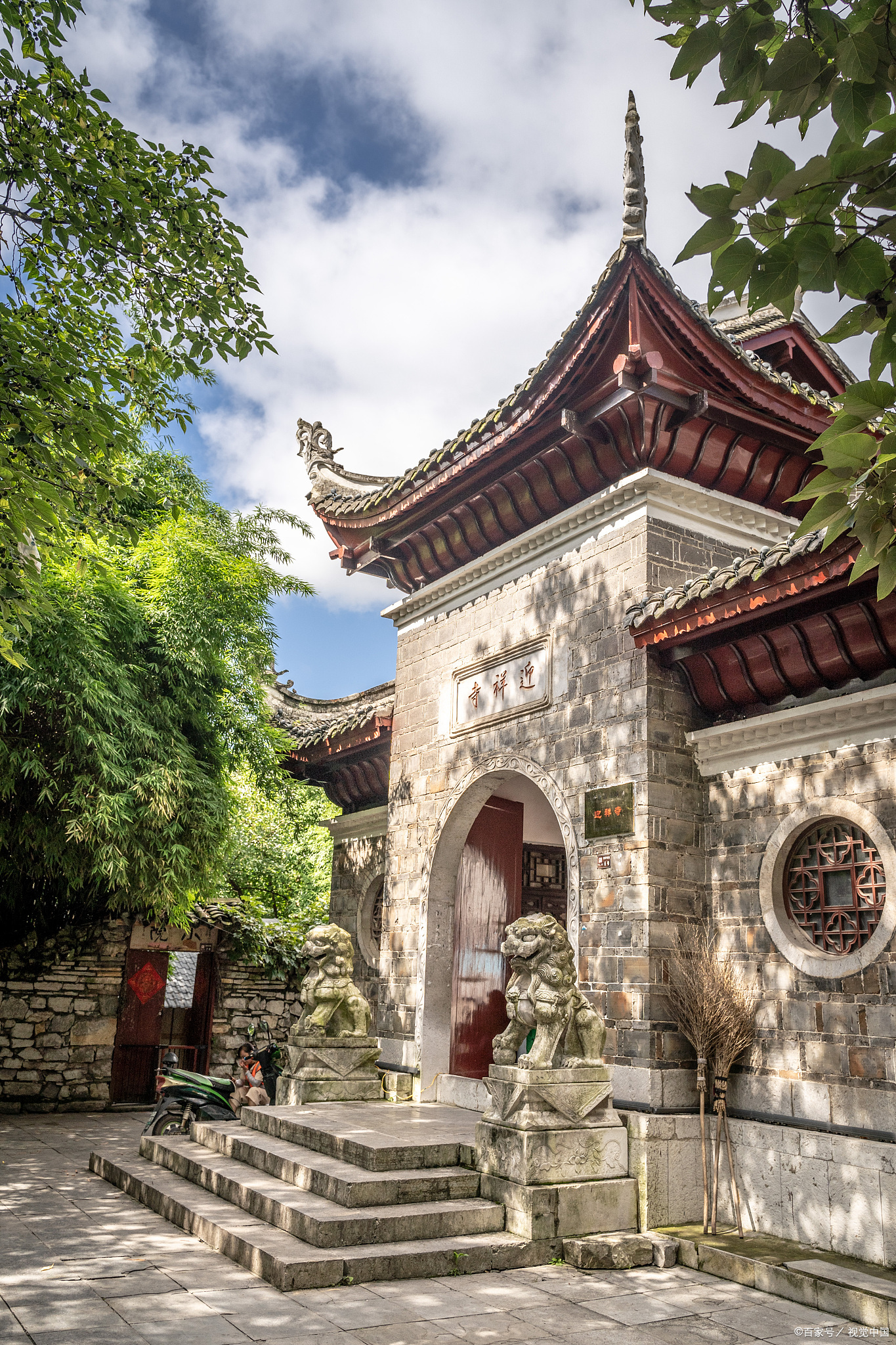 贵州青岩古镇:明清古建筑,四教合一,文化名人,美食小吃