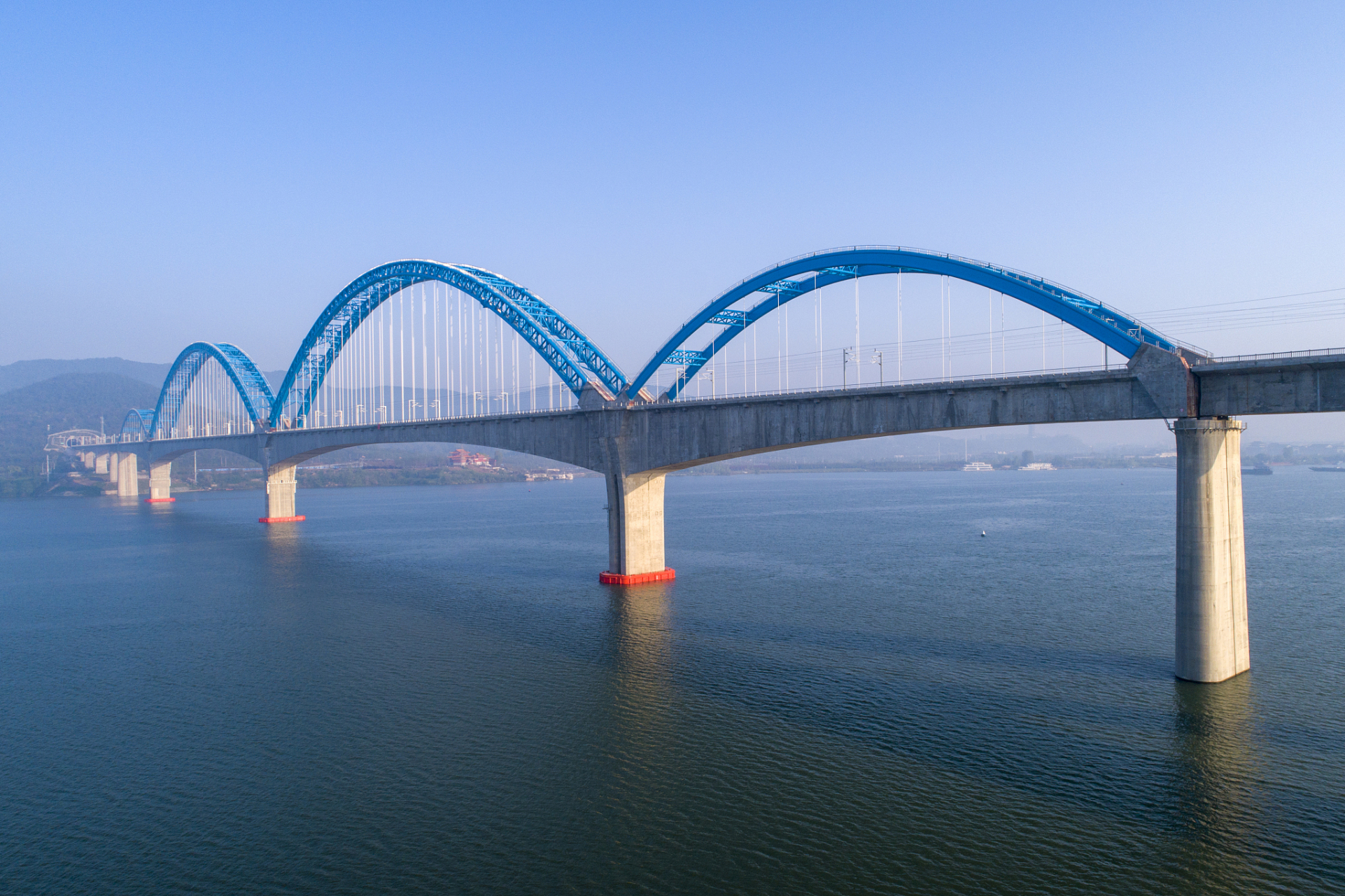 宣绩高铁水阳江特大桥成功转体对接,创造重大工程奇迹" 大家好,今天给