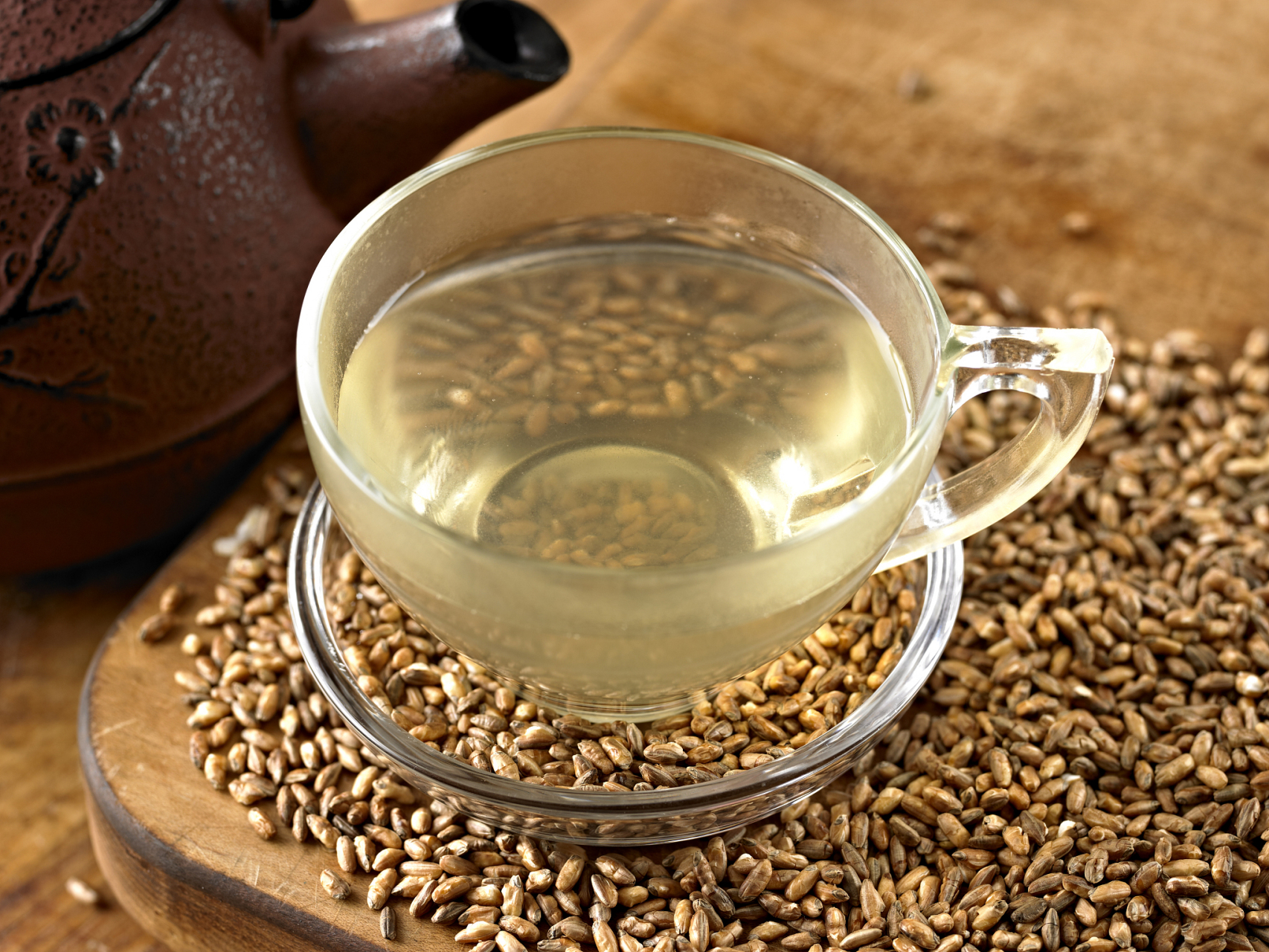 大麦茶怎么泡 大麦茶过夜可以喝吗 薏仁茶是一种生活中特别受欢迎的