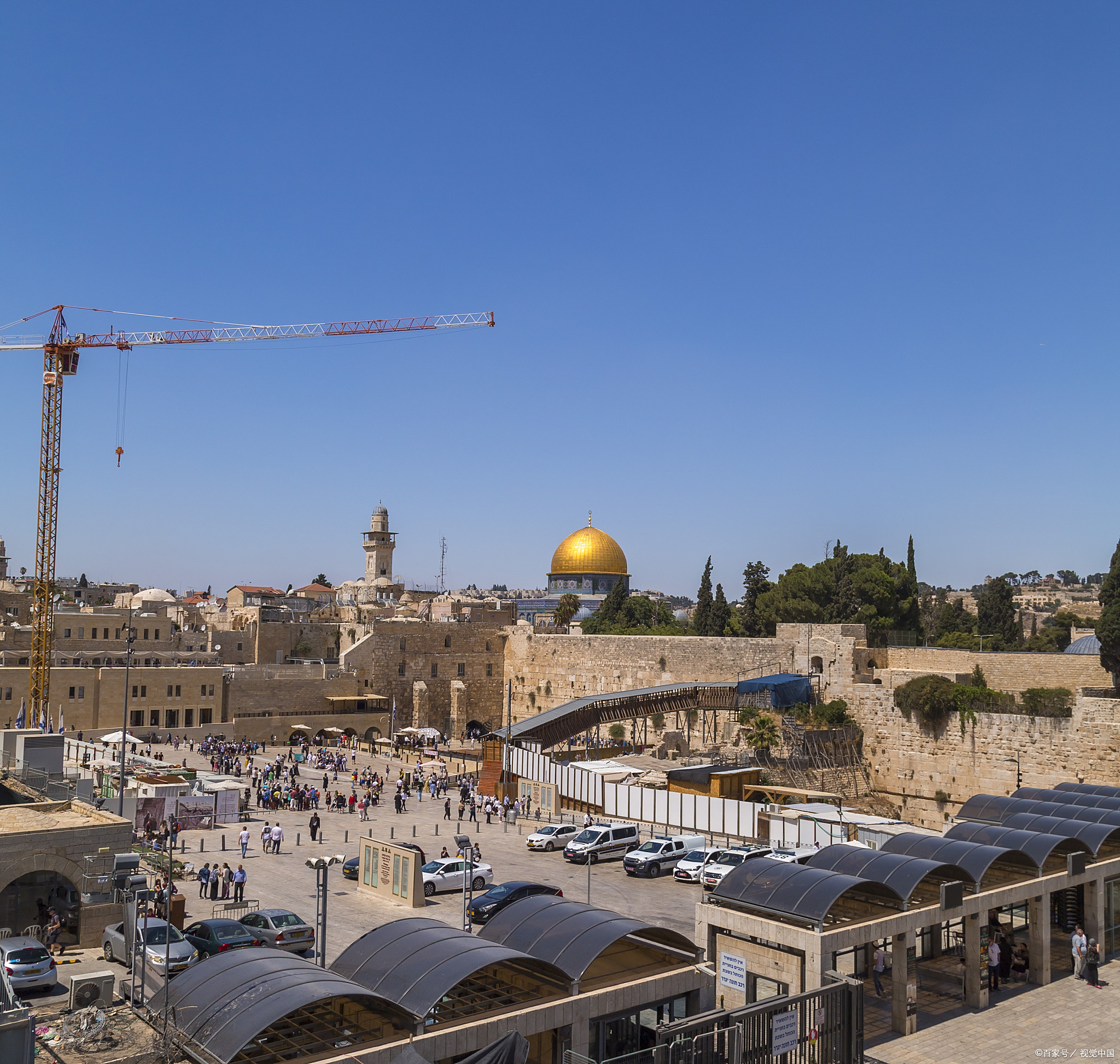 圣城—耶路撒冷的美 耶路撒冷,这座古老而神秘的城市,是犹太教,基督教