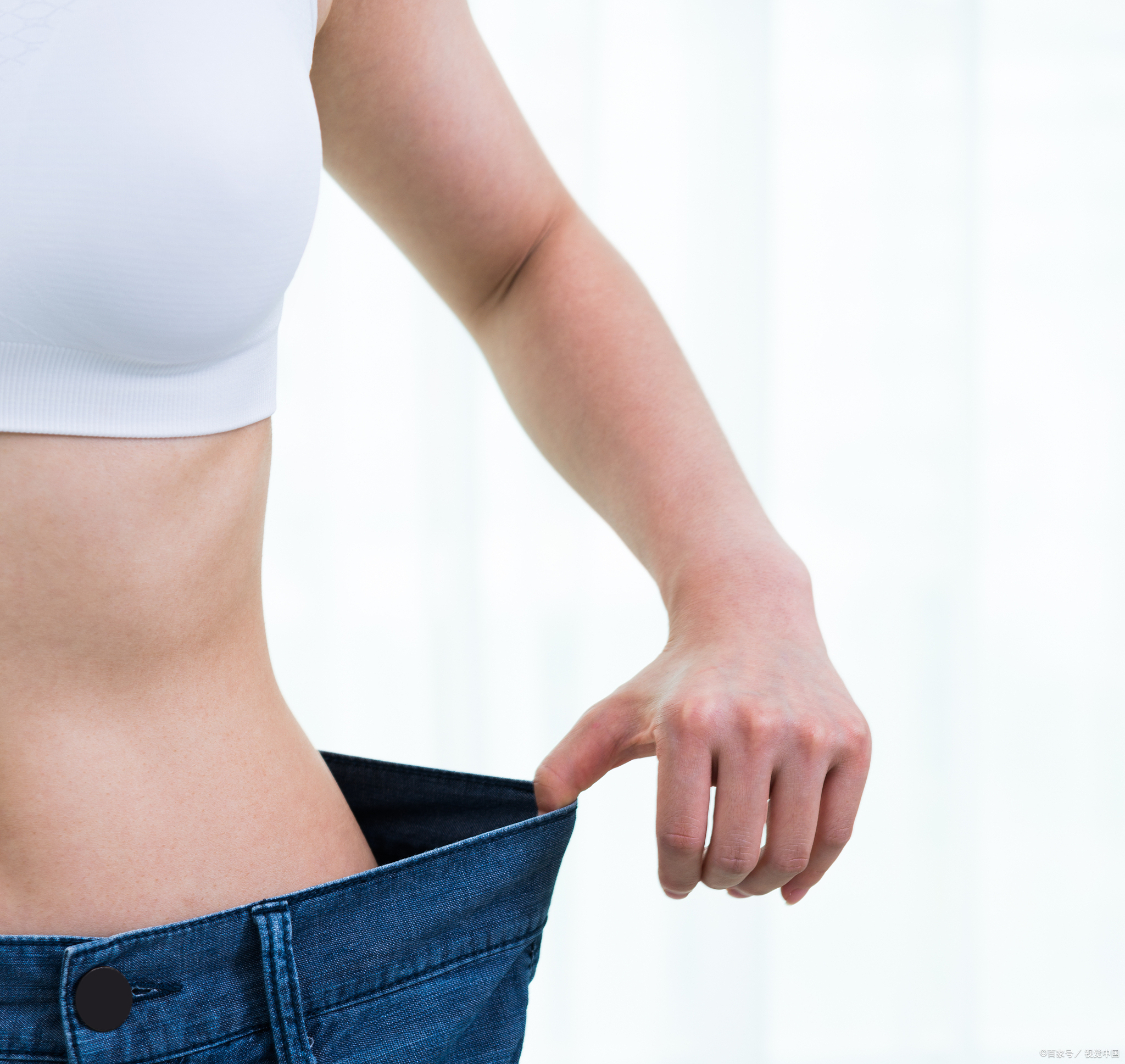 拥有平坦的腹部是很多人的愿望,想要快速减掉小肚腩,需要采用科学的