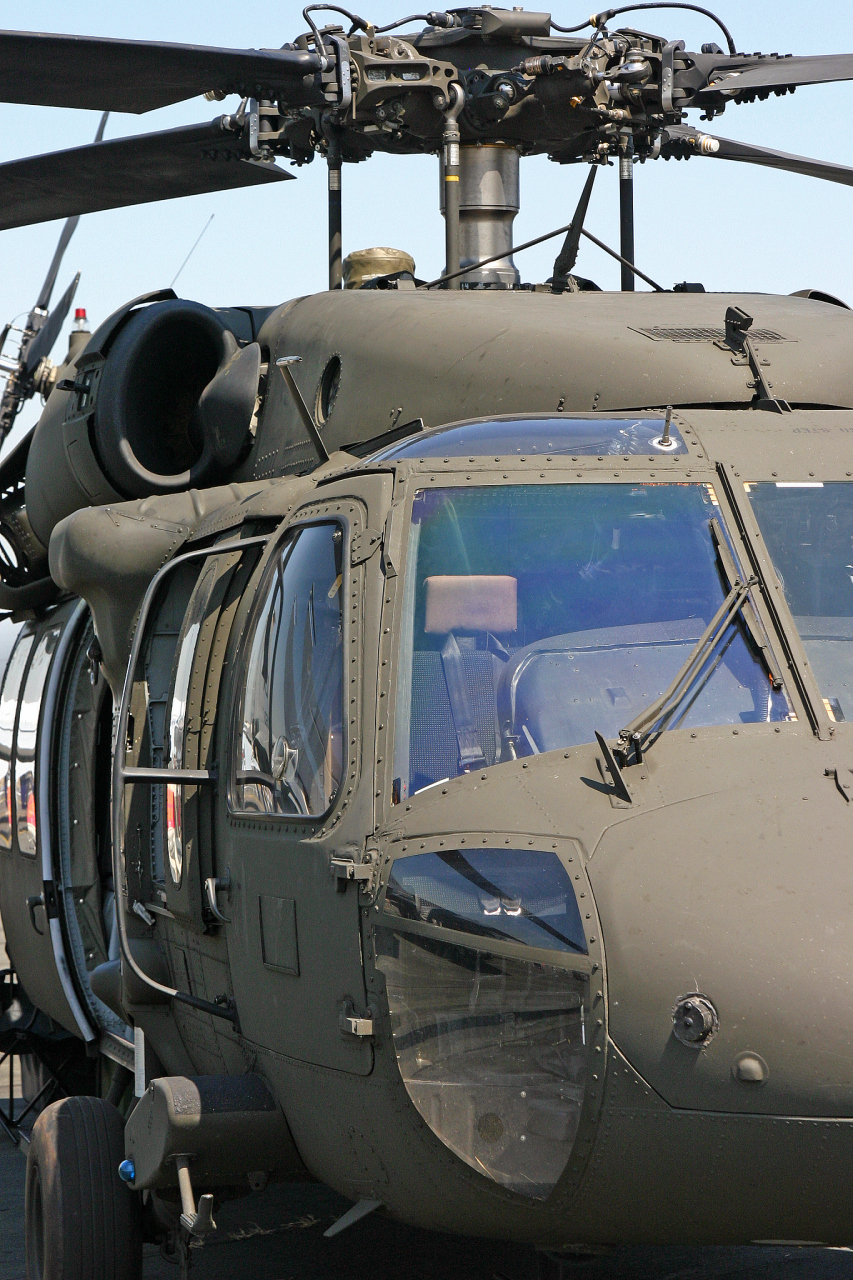 如何比较卡-52和阿帕奇?