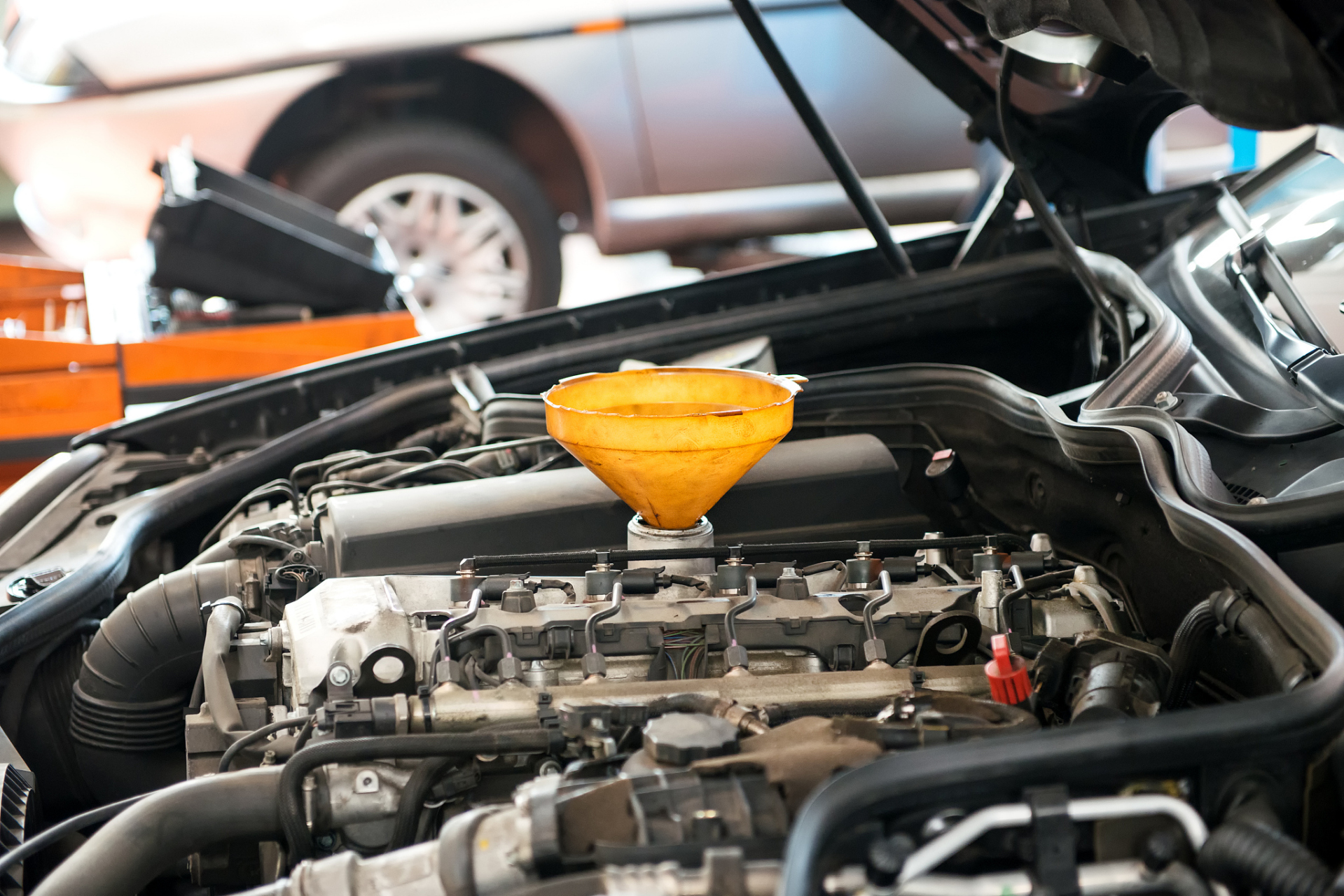 5008烧机油如何判段严重程度  2017年标致5008 1.