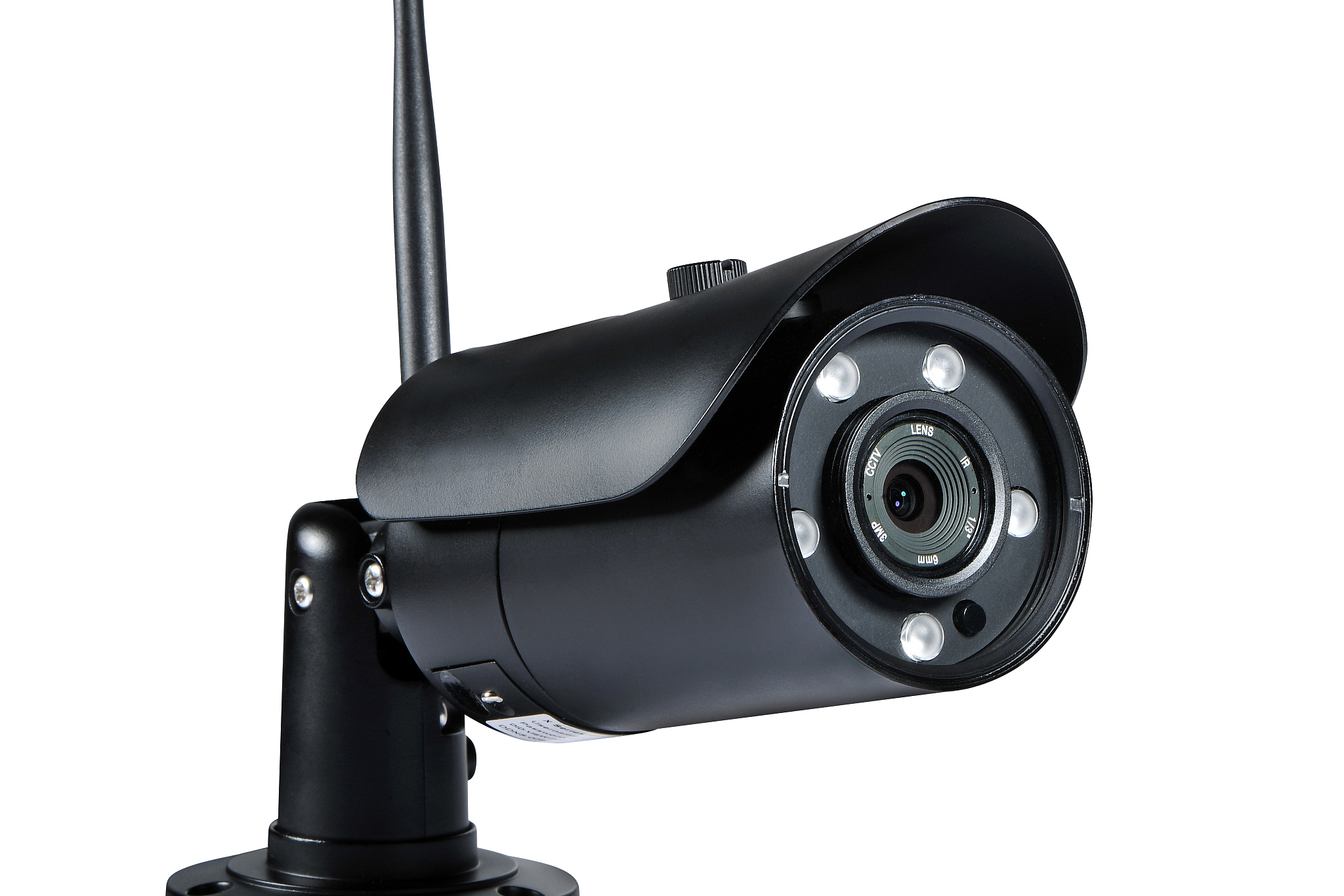 设备准备就绪,摄像头与路由器紧密相连,电脑也顺利接入