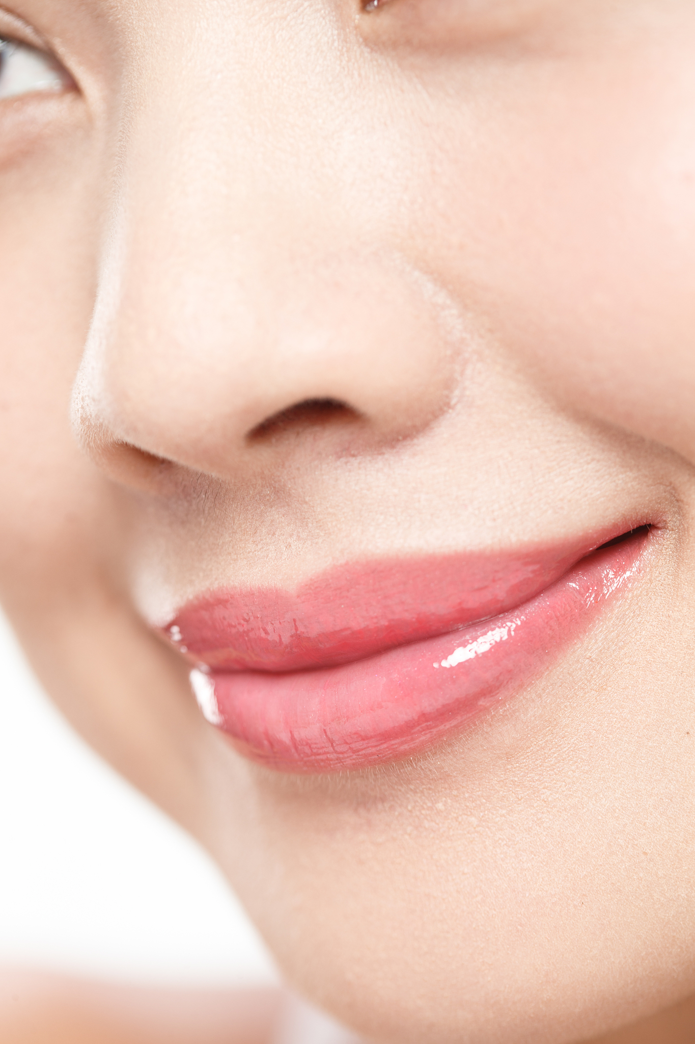 那就是"头一次感觉嘴角这么难压,十年功德干没了,佛祖我天生微笑唇"!