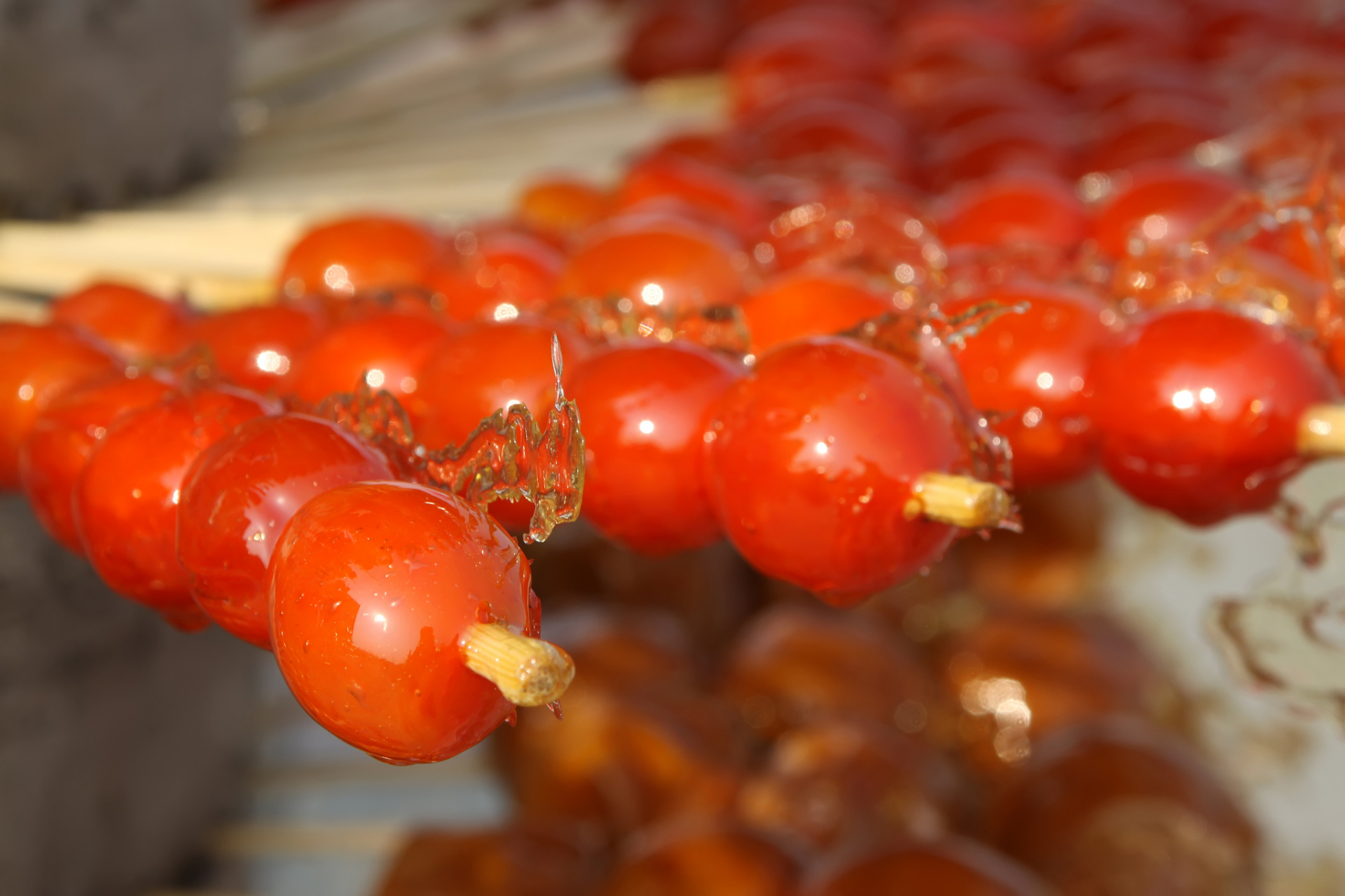 橘子洲头糖葫芦让你酸甜可口!95  95大家好!