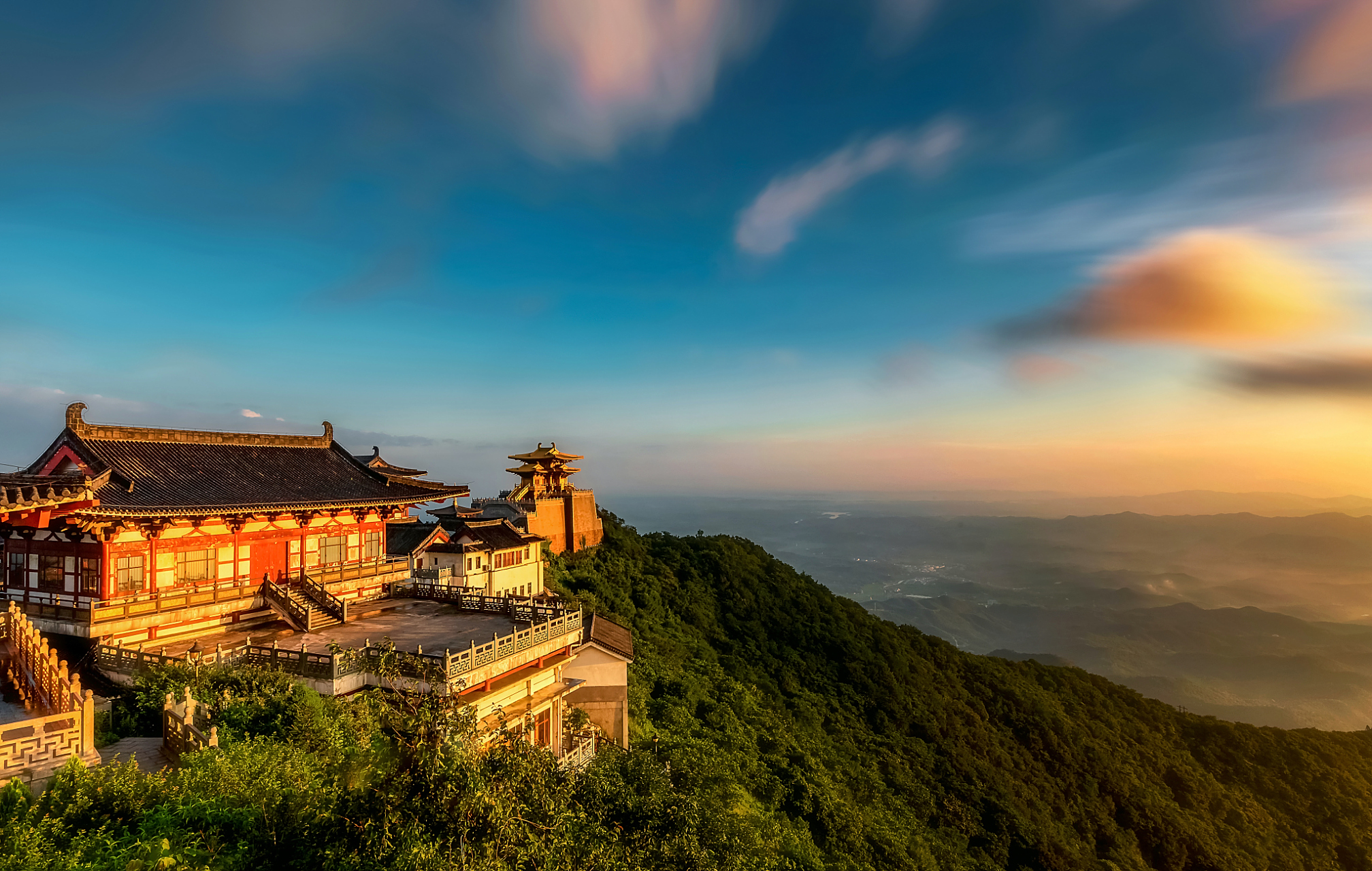 **江苏绿意,茅山仙境.