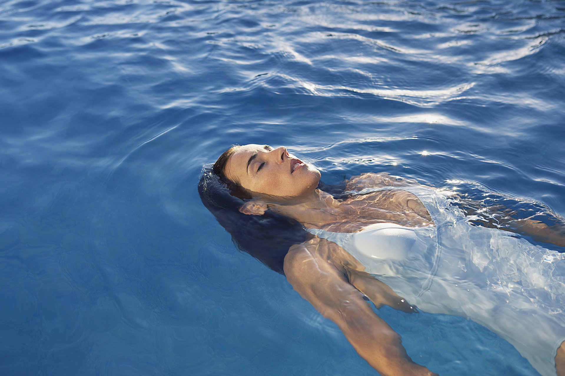 3,男人出门时,不要吃枸杞