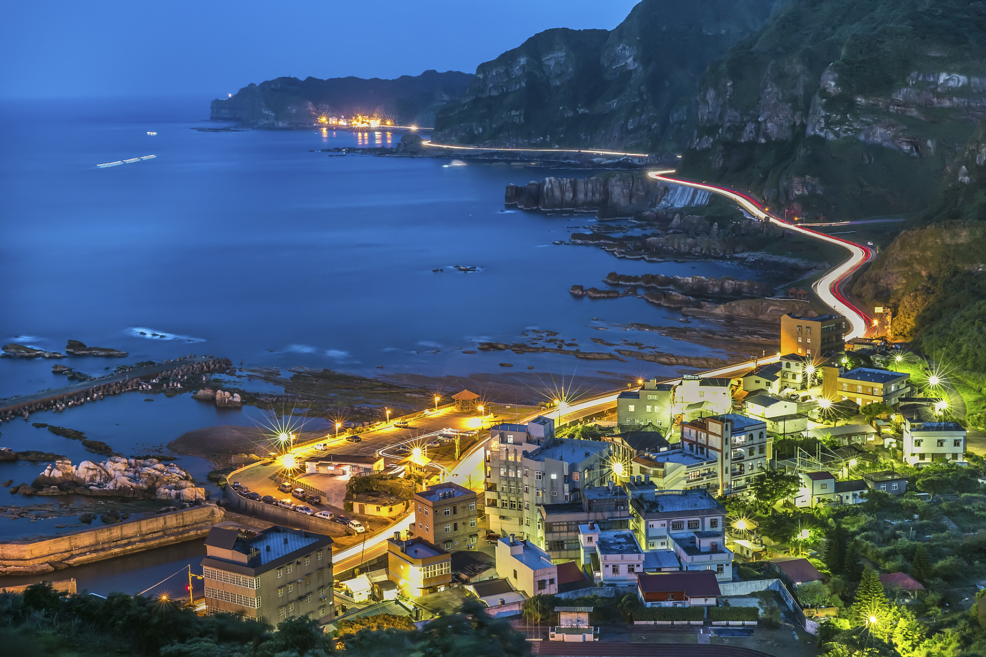 温岭石塘风景区位于浙江省温岭市东南部,是一个集海岛风光,海洋文化