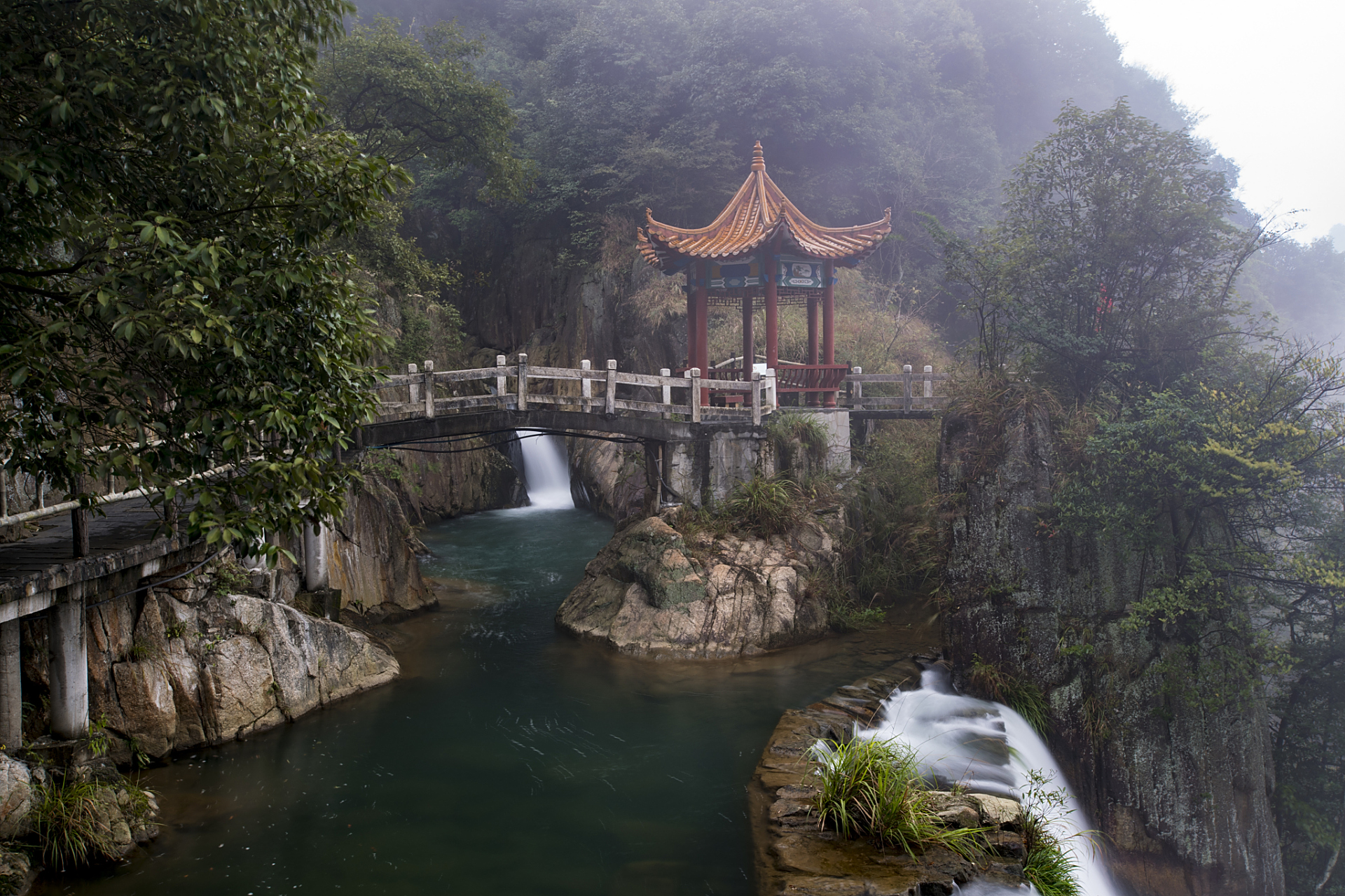 邵阳,这座位于湖南省的城市,有着丰富的自然景观和人文历史.