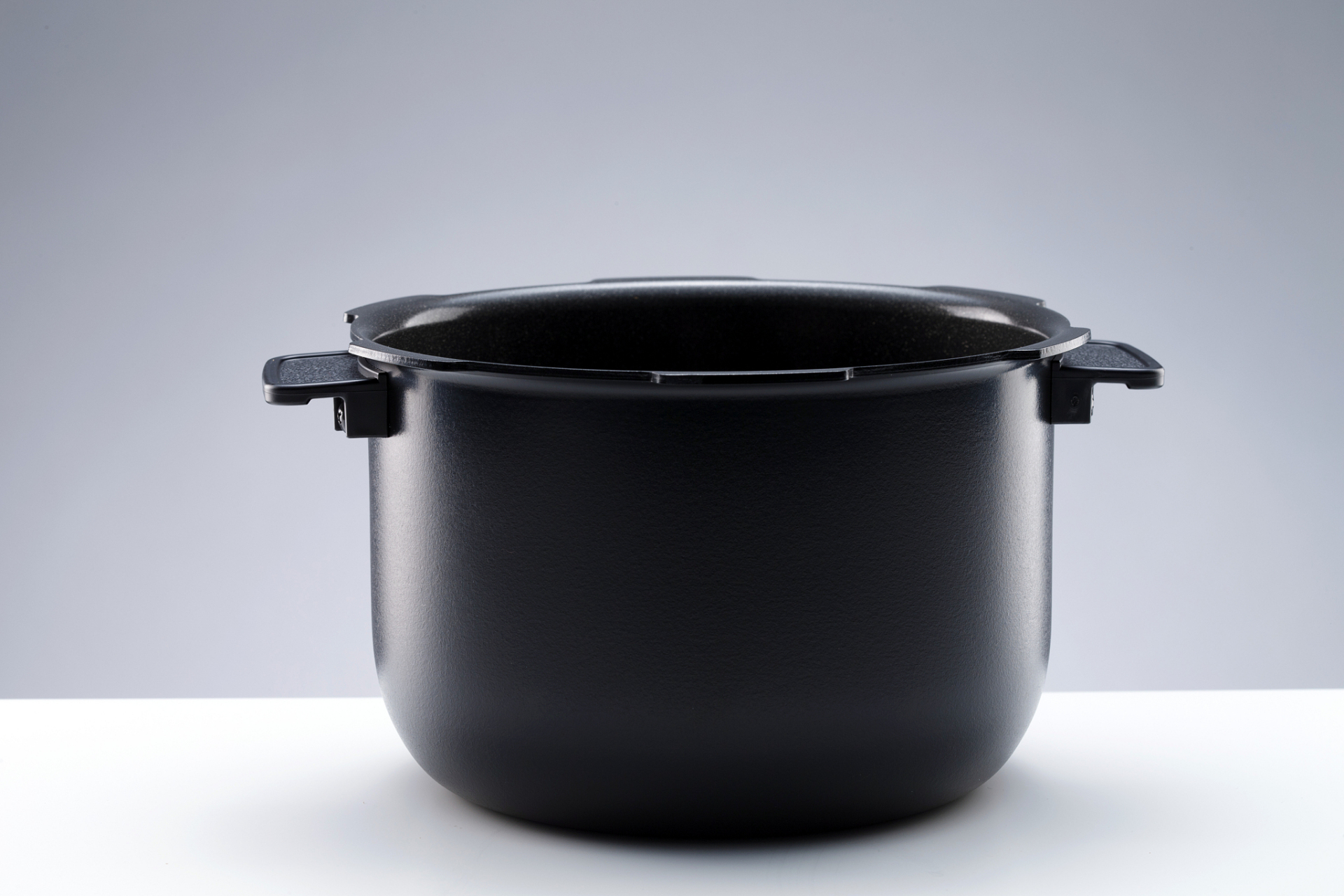 在探索厨房电器的智慧之选时,十大建议入手的电饭锅无