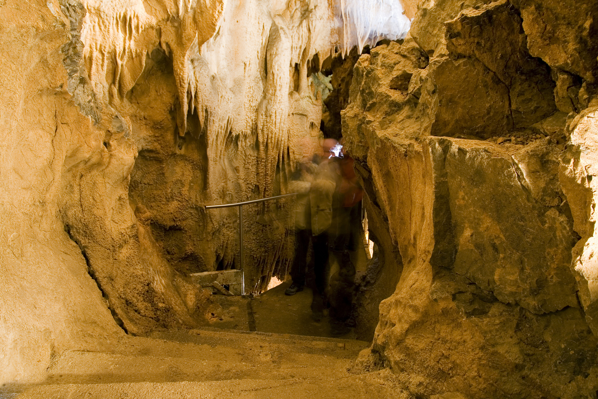 仲夏巡游指南#北京石花洞,中国最佳溶洞奇观!