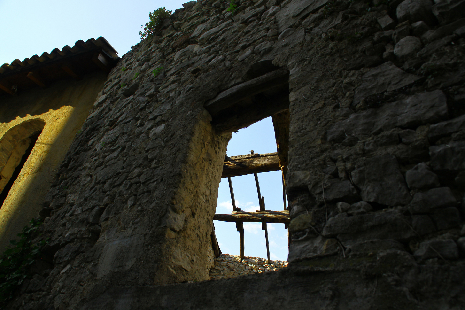 孤山新堡位于辽宁省本溪市本溪满族自治县的东部山区,是本溪六大明城