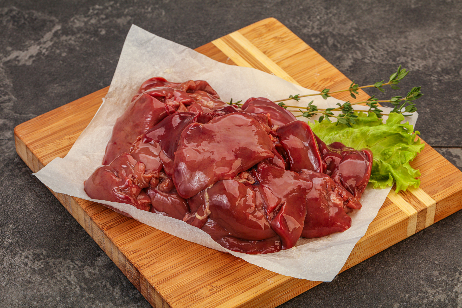 猪心是一种营养十分丰富的食品.