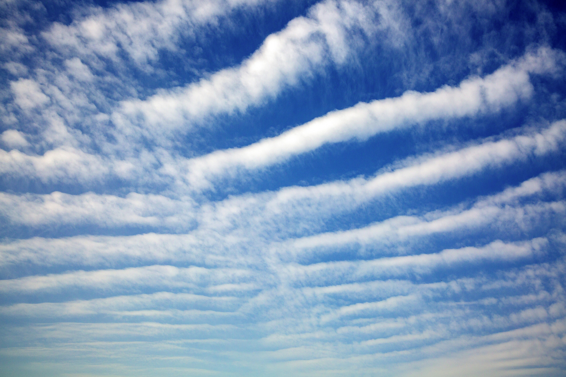 地震前兆天空图片图片