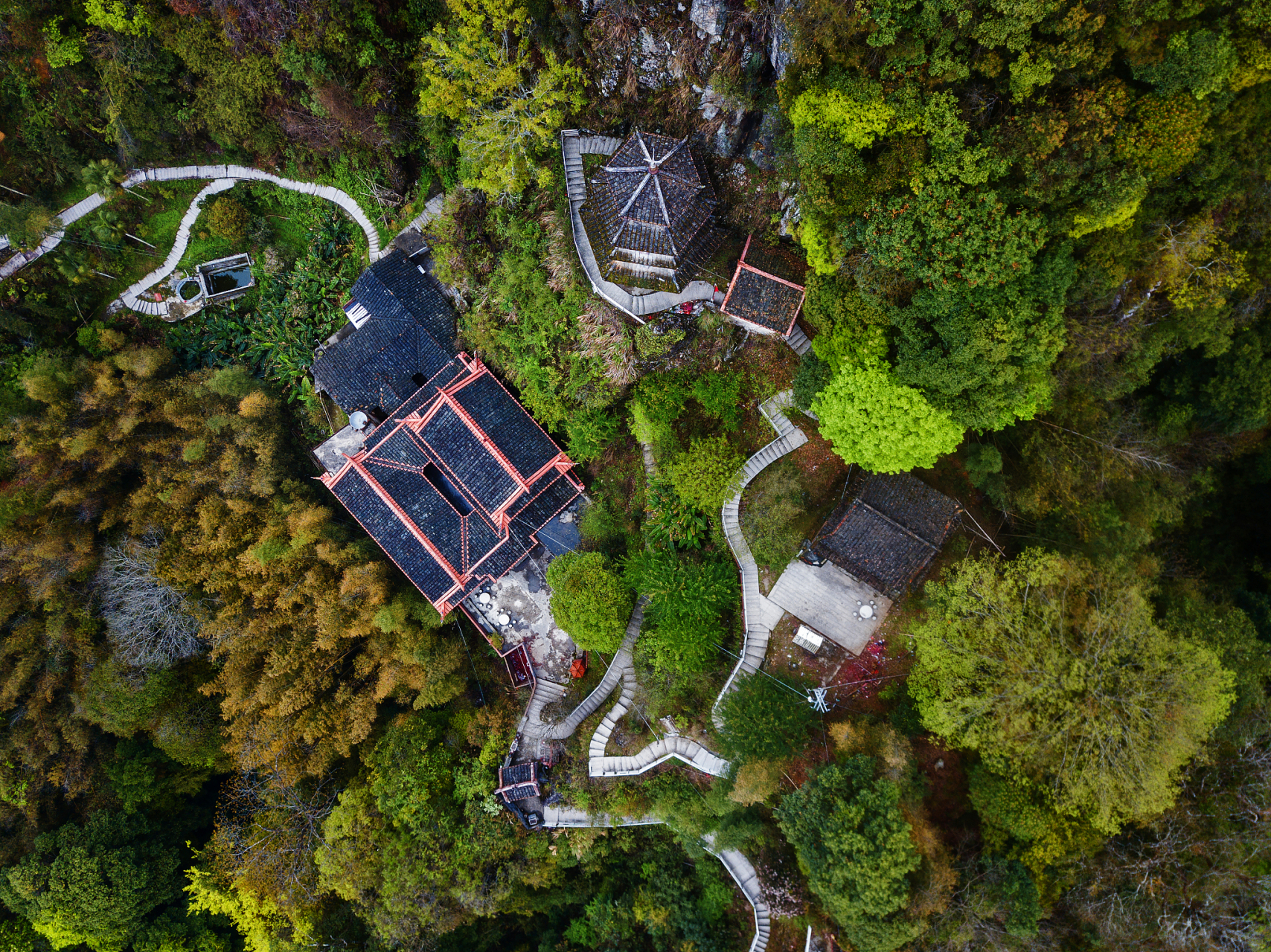 抚州八大必游景点推荐  大觉山,流坑古村,麻姑山,大华山蝶栖谷景区,梦
