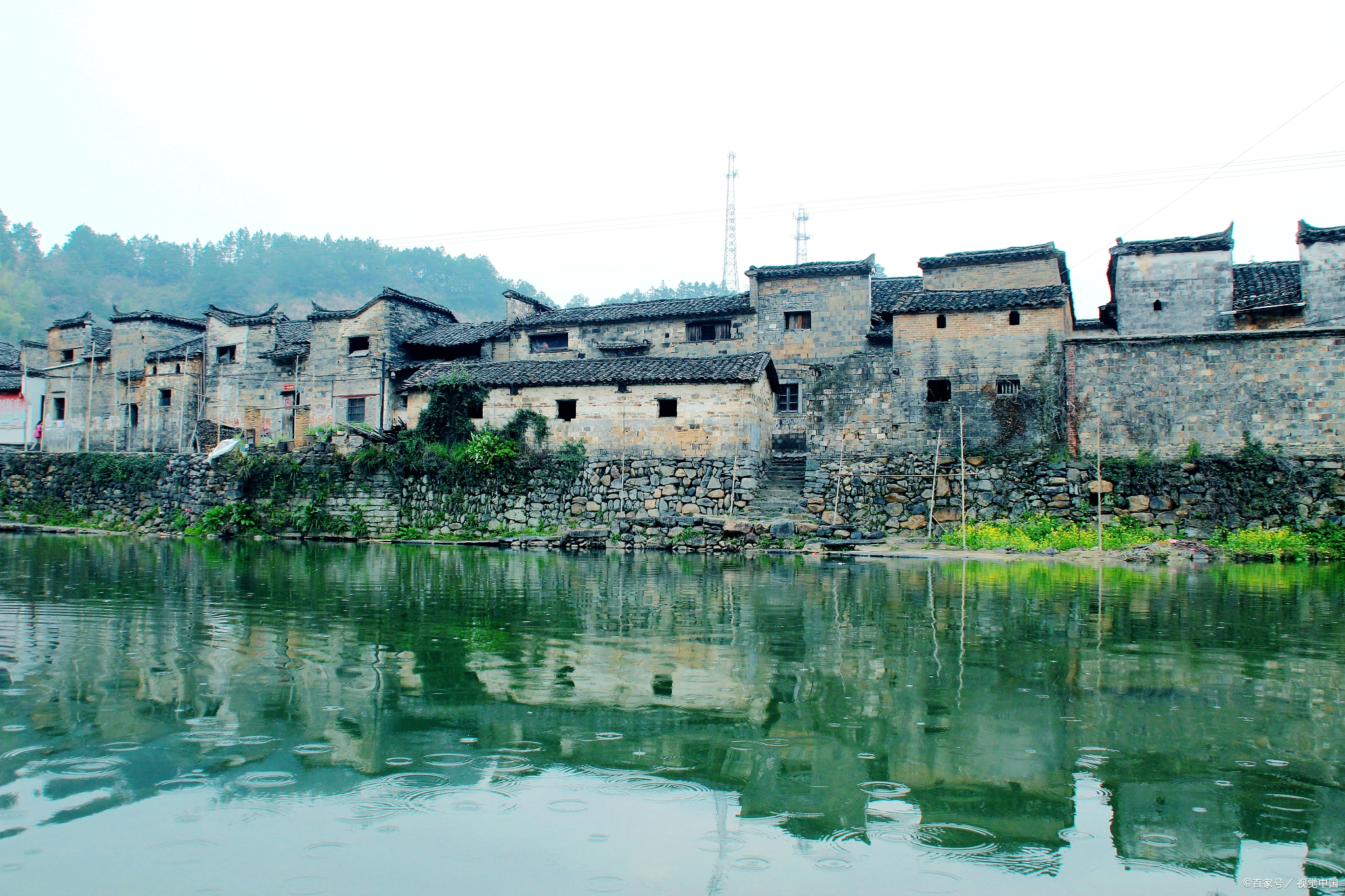 959015 **瑶里古镇**:古色古香的徽派建筑,静谧的瑶河穿镇而过