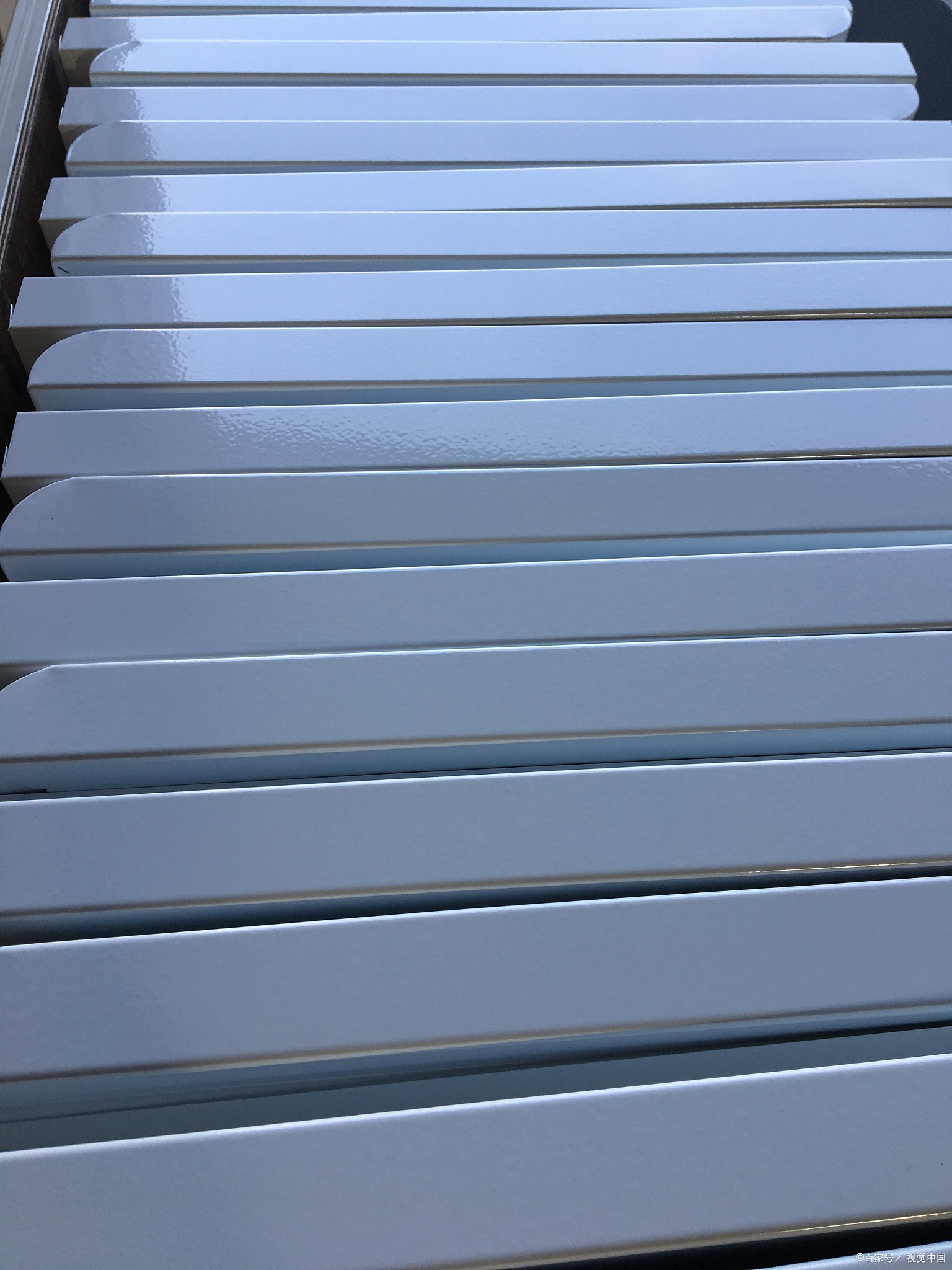 在高温状态下,该板材能够保持其形状和性能,具有优异的抗烧蚀性能