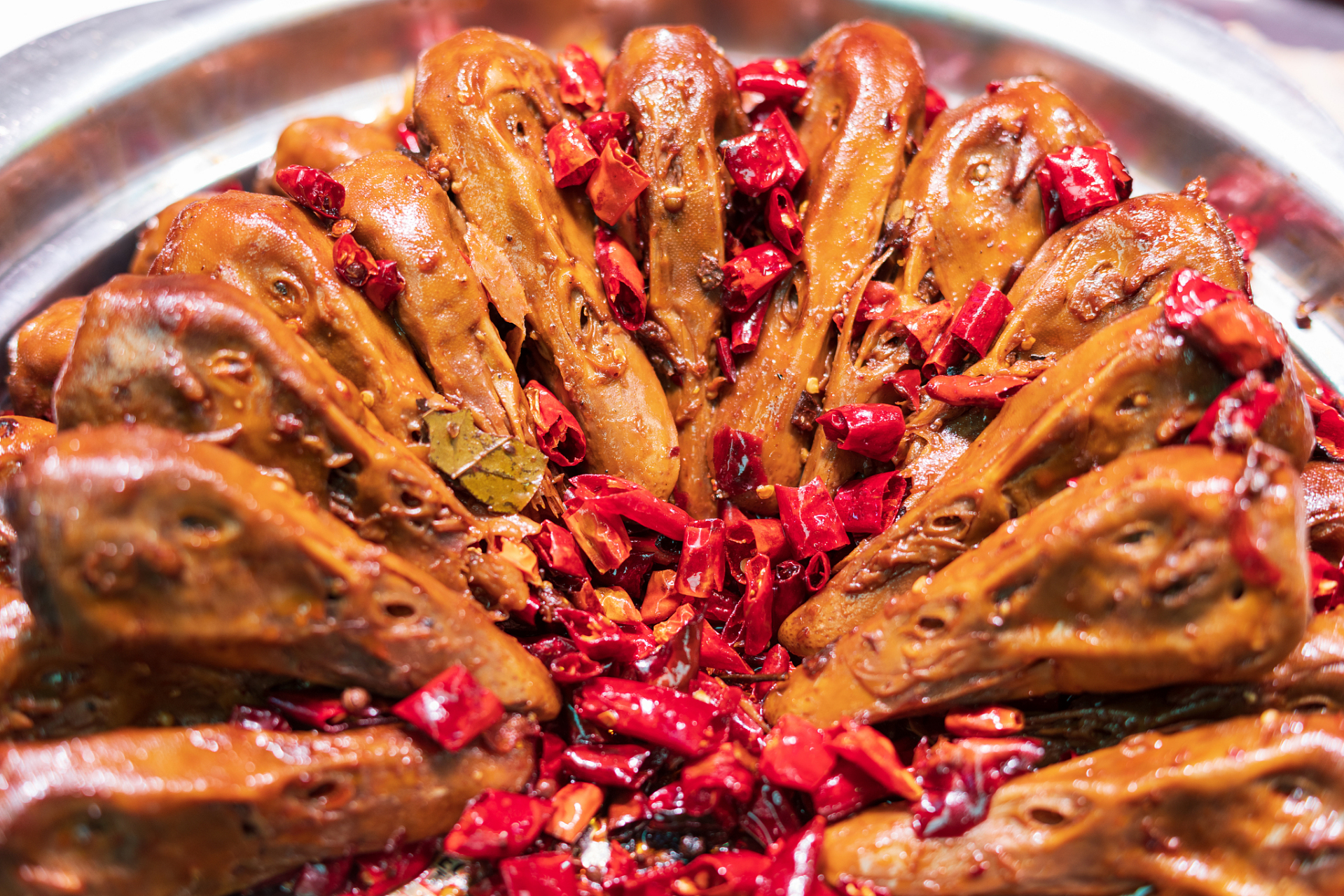 鸭头怎么做好吃又简单  99 自制鸭头的美味秘诀!