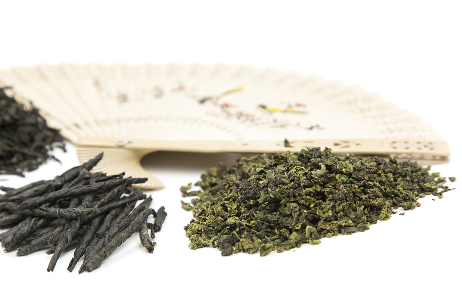 苦丁茶能治脱发吗	苦丁茶治脱发一般没有明显效果.