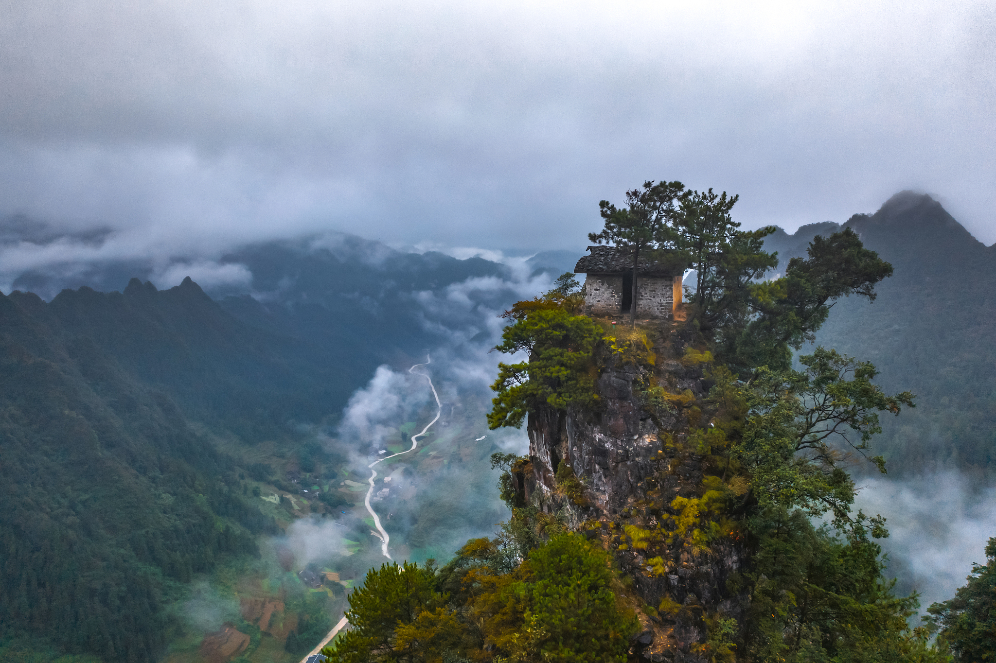 大巴山:自然的杰作与人类智慧的结晶,一场令人陶醉的奇幻之旅