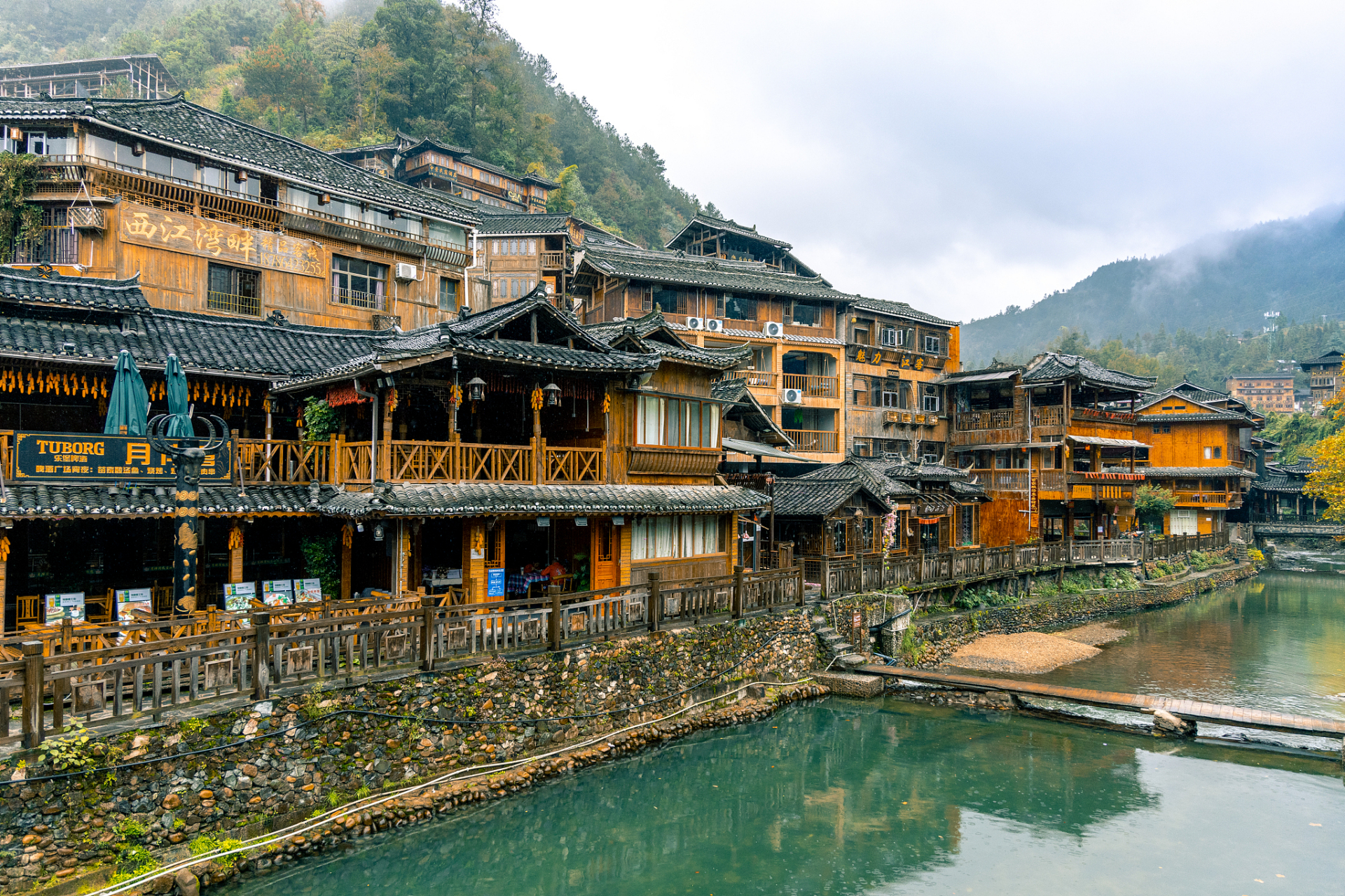 夏日湘游记# 在介绍湘西德夯苗寨的由来,历史和注意事项之前,我们先