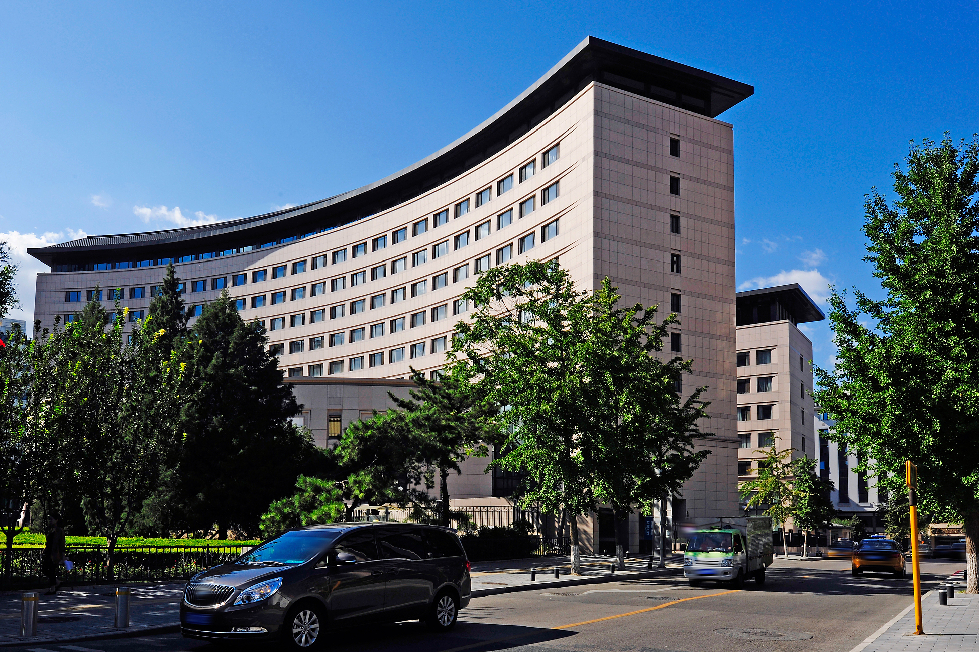 体制内两大核心能力:文字与办事!想提升?