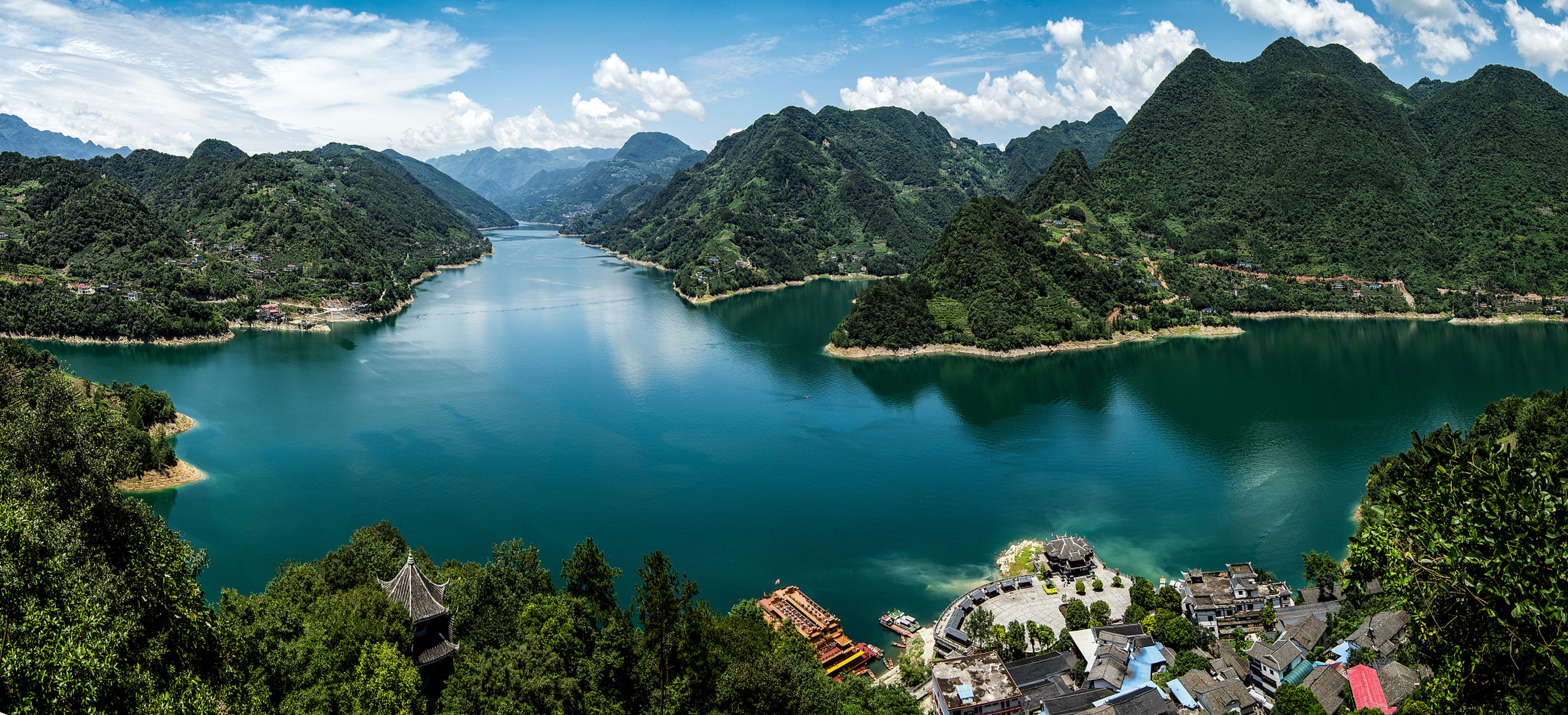 周末两天一夜 90预算:500元左右 99打卡地:湖北宜昌市-清江画廊