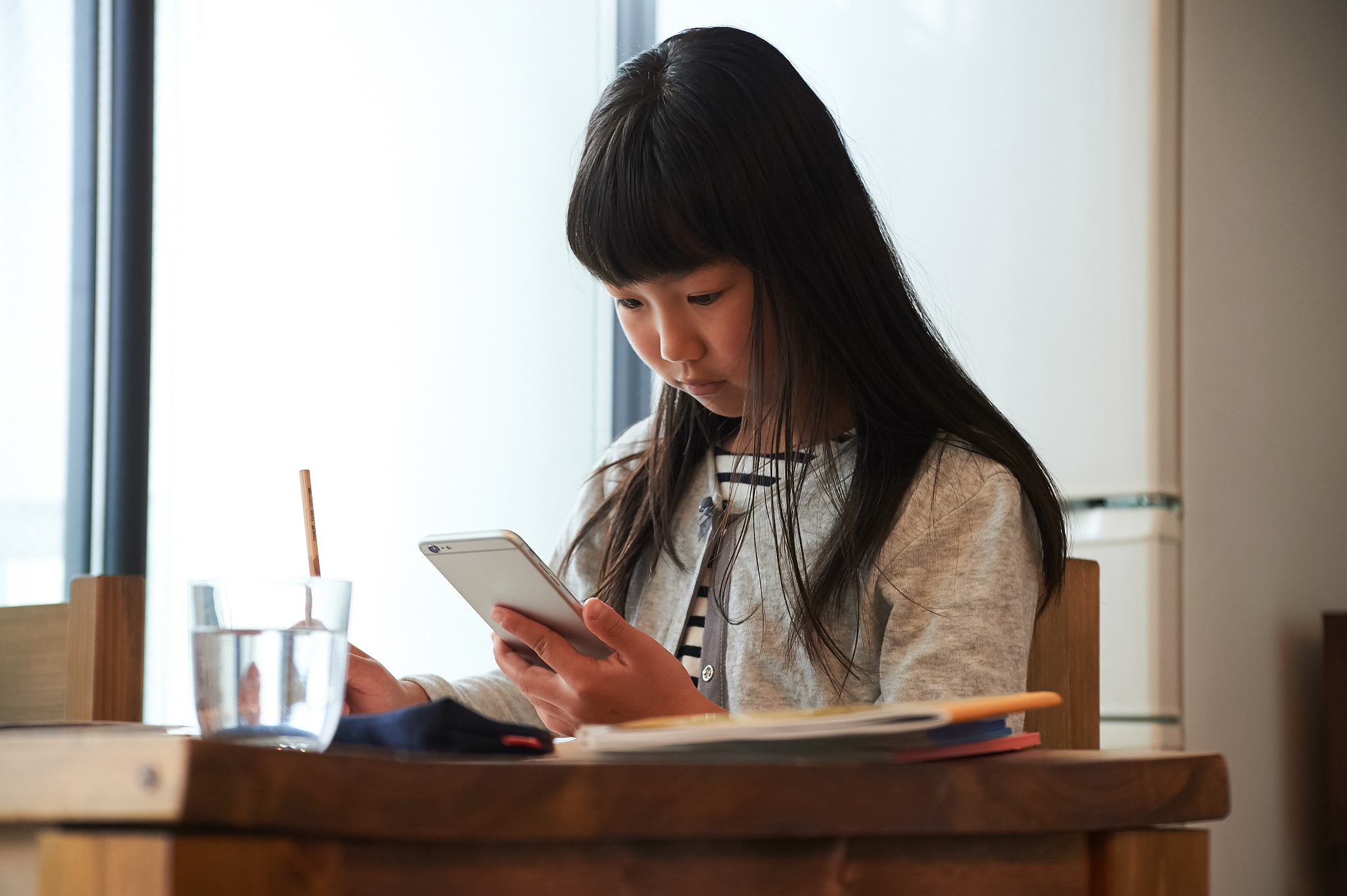 "这句话在网上引起了热议.