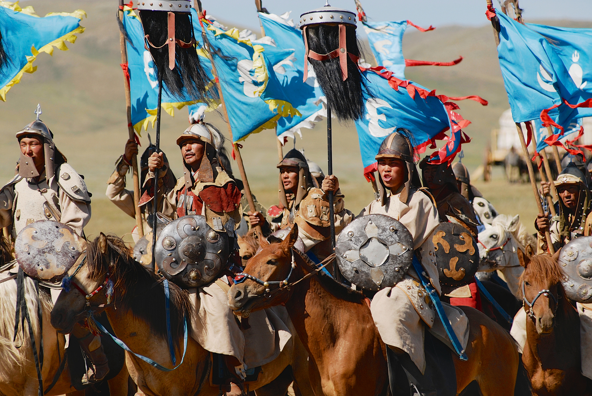 蒙古骑兵 骑射图片