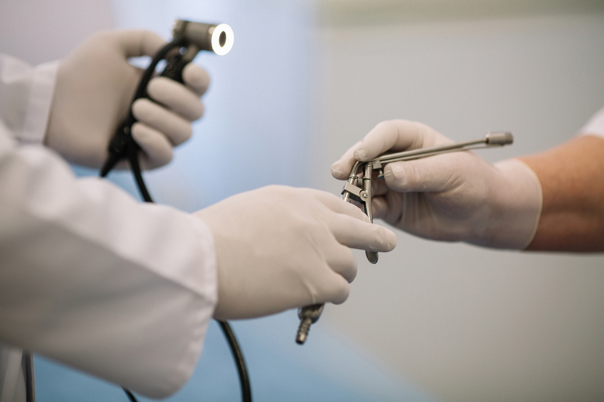 肛周脓肿术后,皮筋要多少天才能掉?