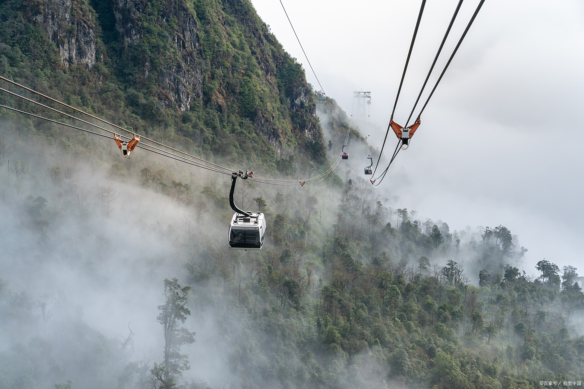 峨眉山有缆车到山顶吗