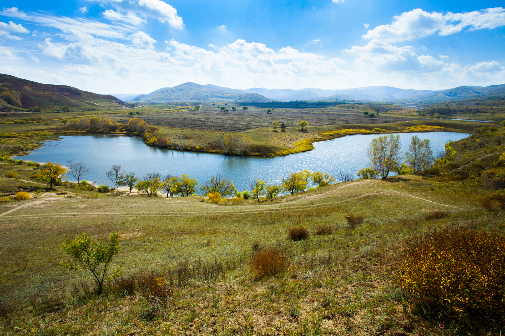 巩留县,新疆伊犁的瑰宝之地!库尔德宁,野核桃沟等景点美不胜收.