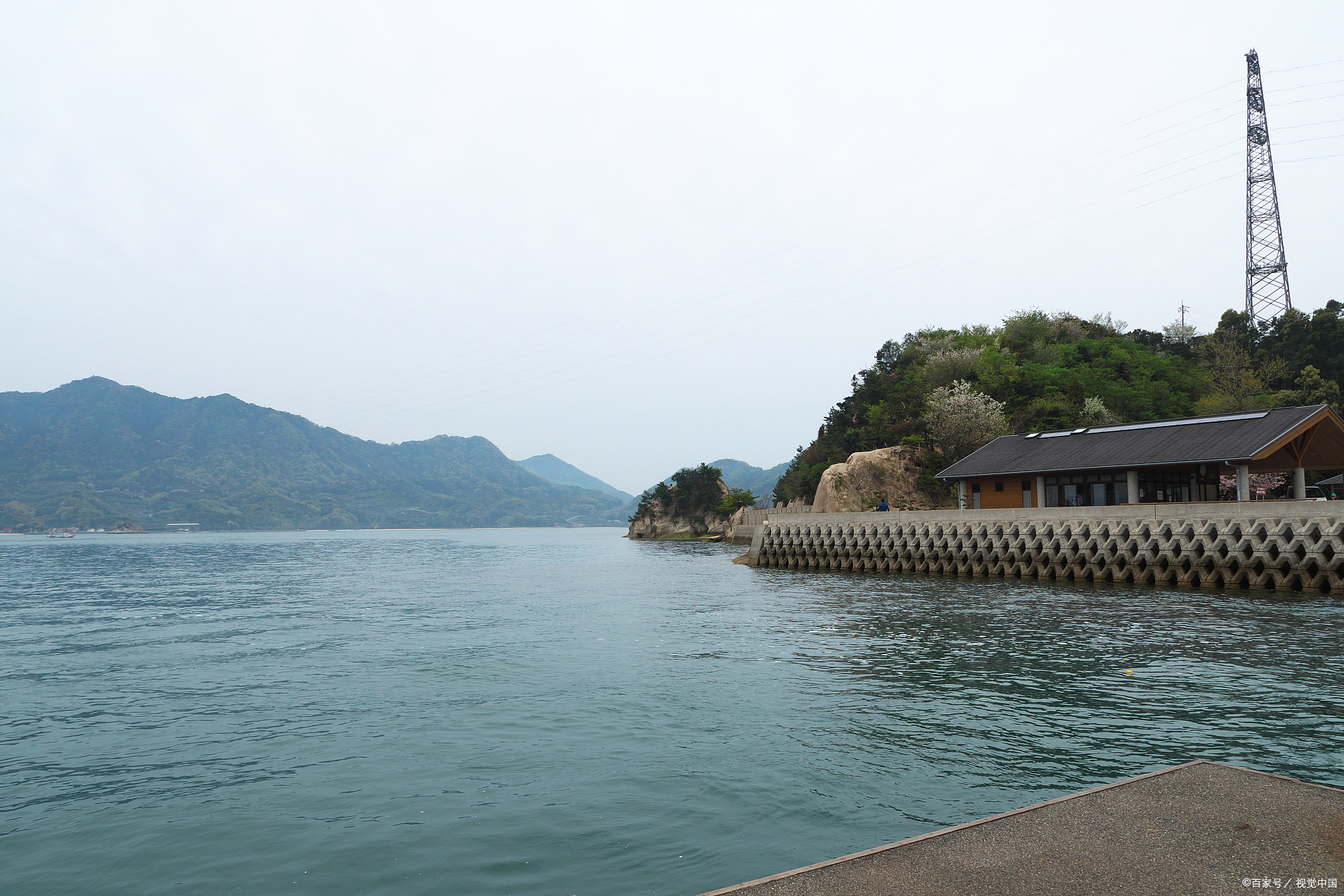 庐山西海,原名柘林湖,位于江西省九江市西南部,地跨永修,武宁两县