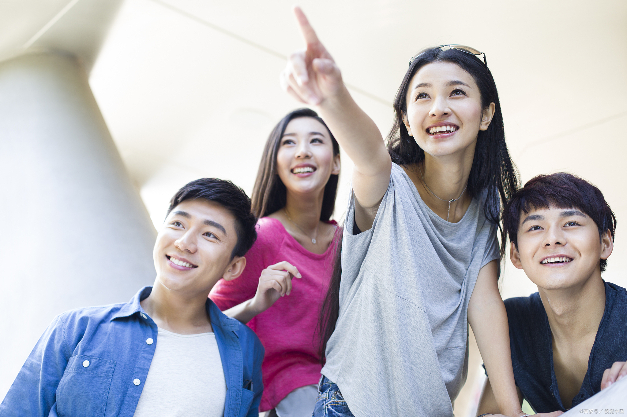 现代生活节奏快,年轻人面临的生活压力和工作压力都很大,长期紧漳的